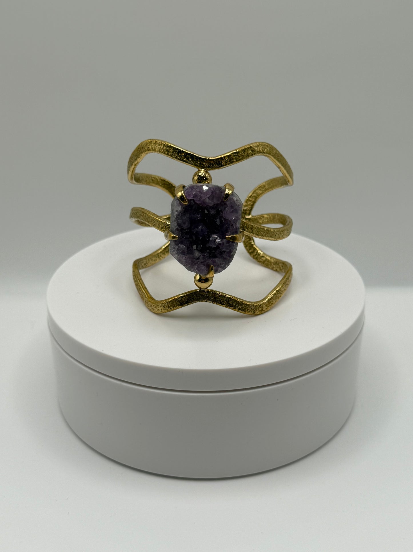 Wavy amethyst cuff