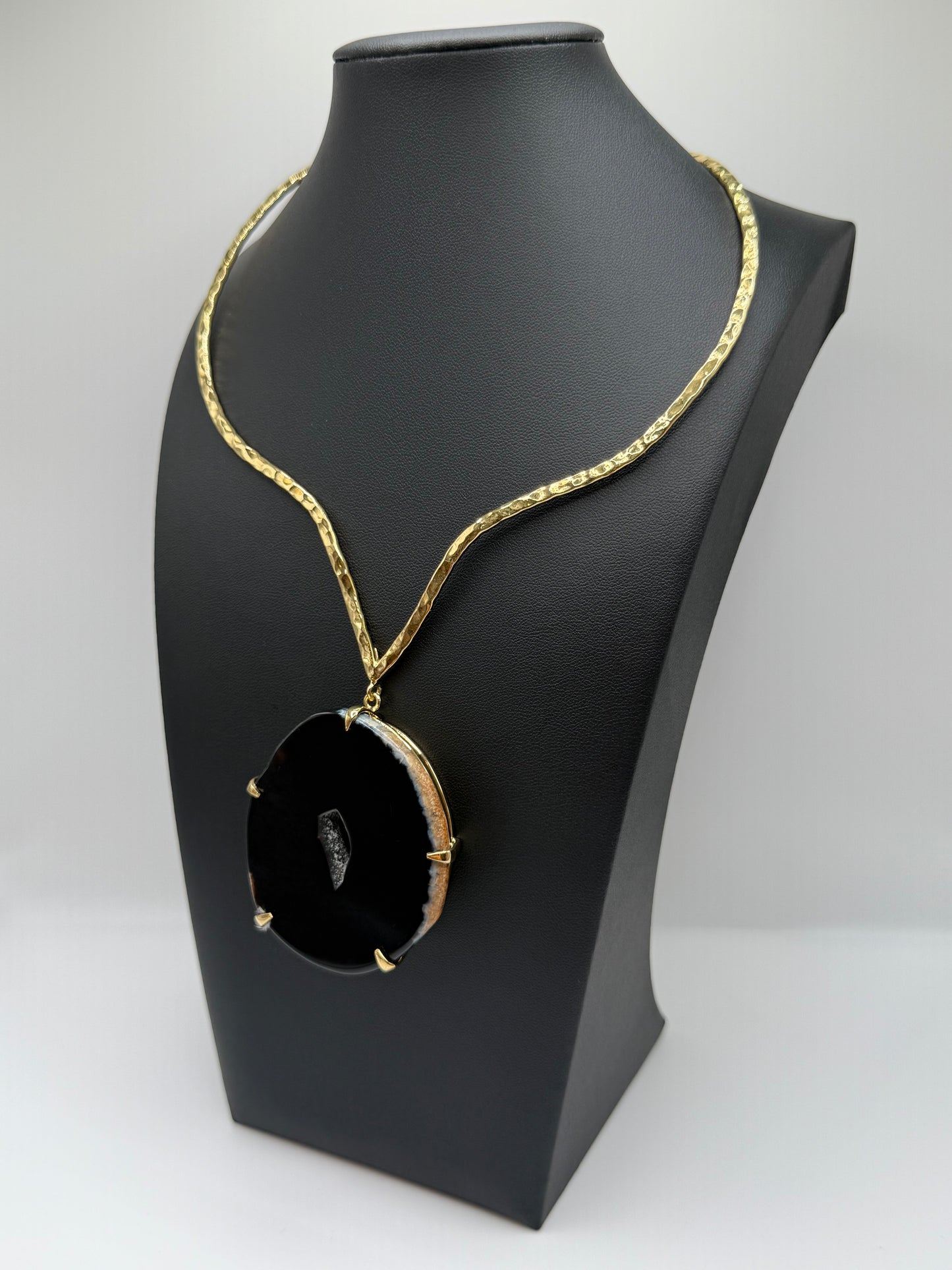 Black Agate Abyss