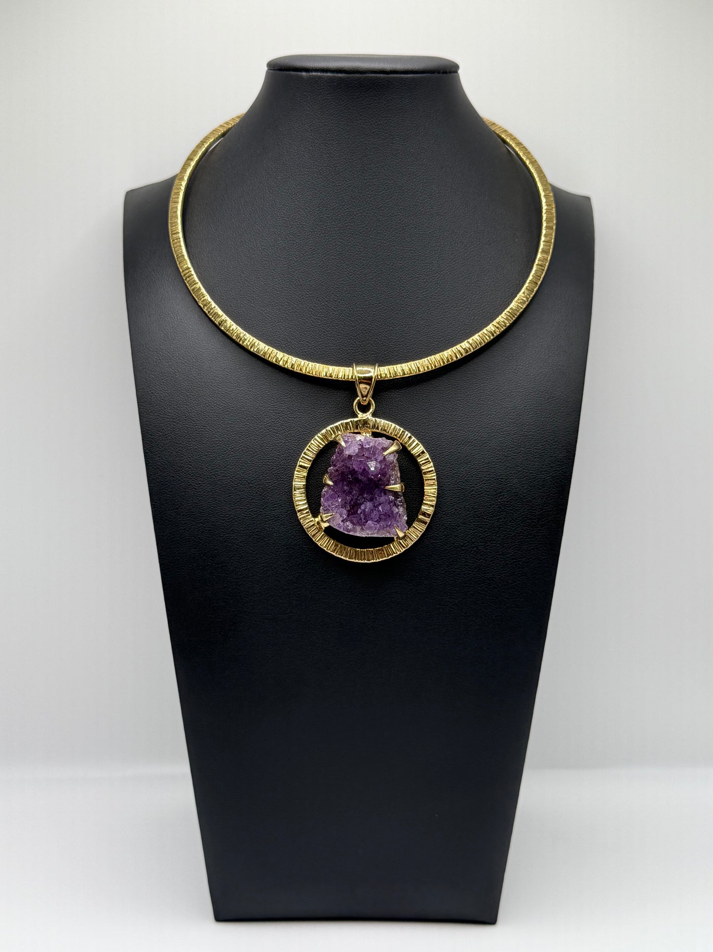 Halo Amethyst Choker
