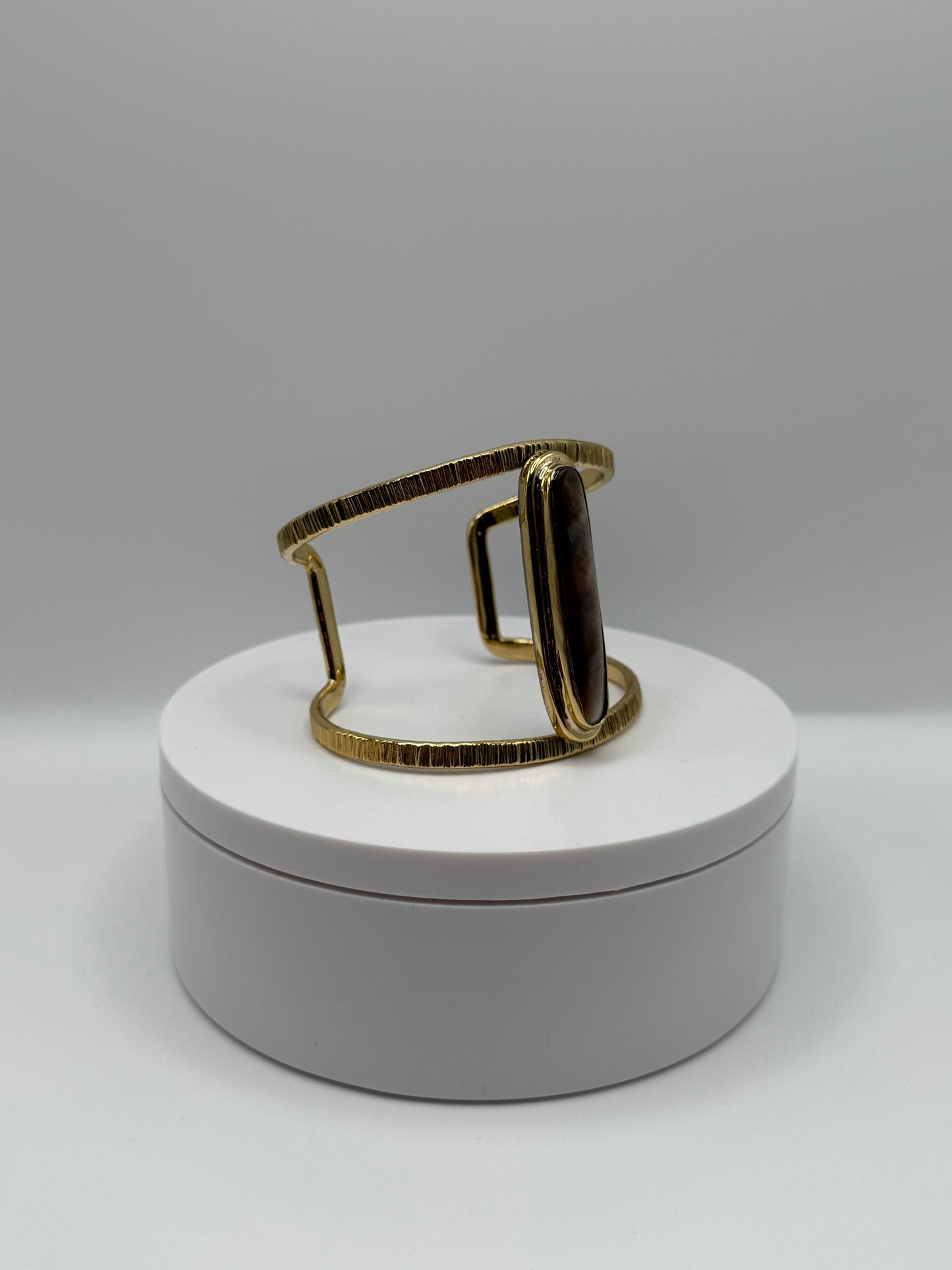 Shadow Tide Cuff