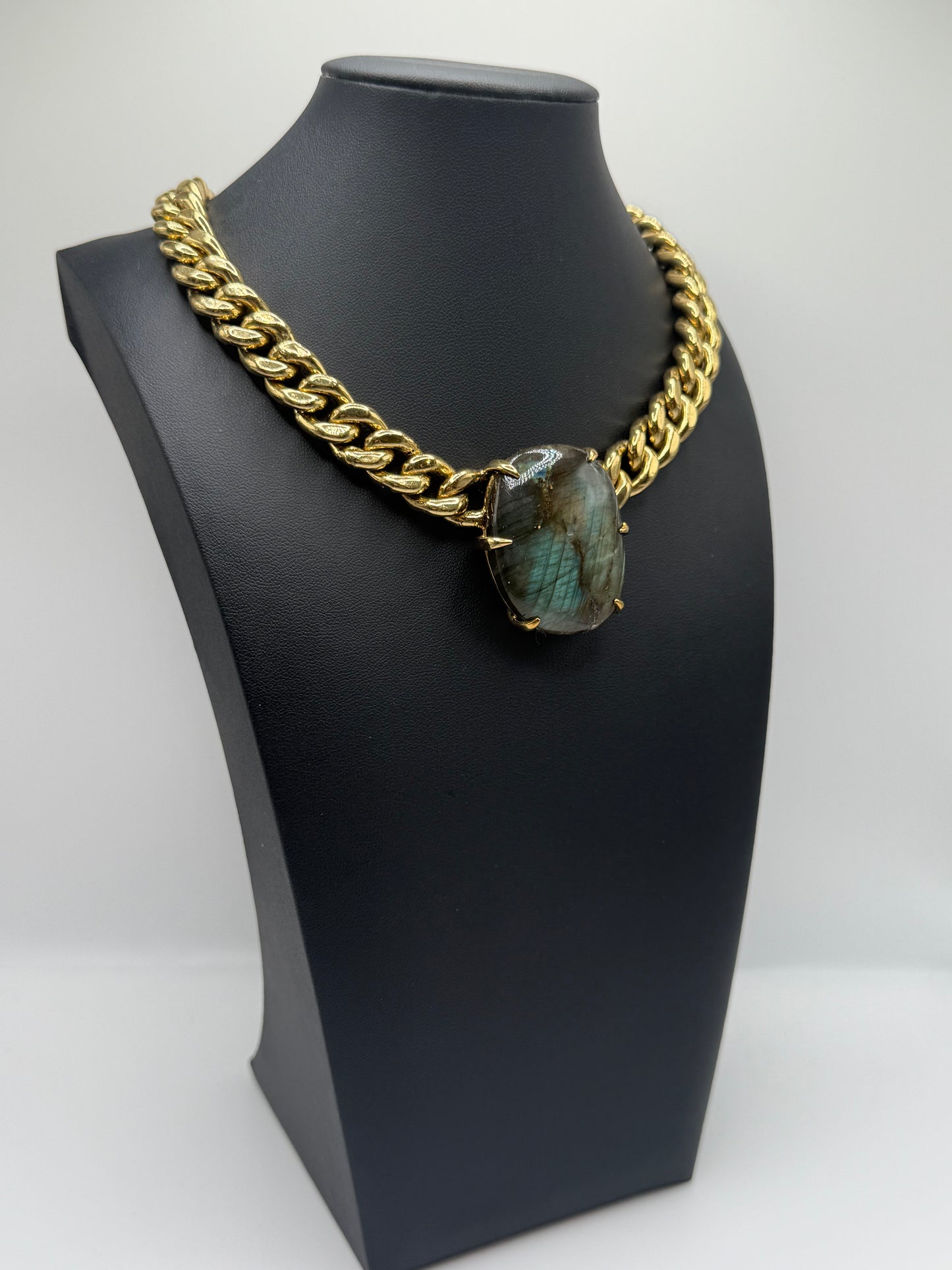 Eclipse Chain