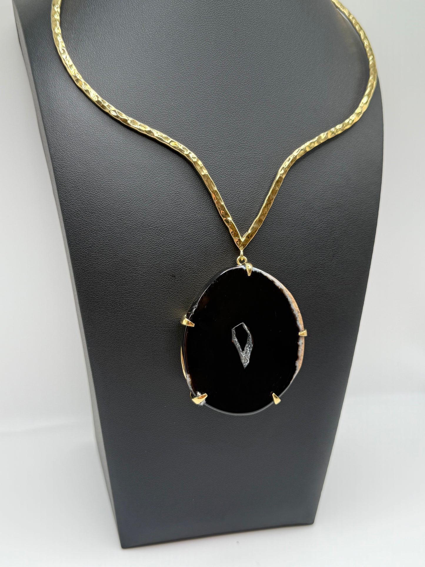 Black Agate Abyss
