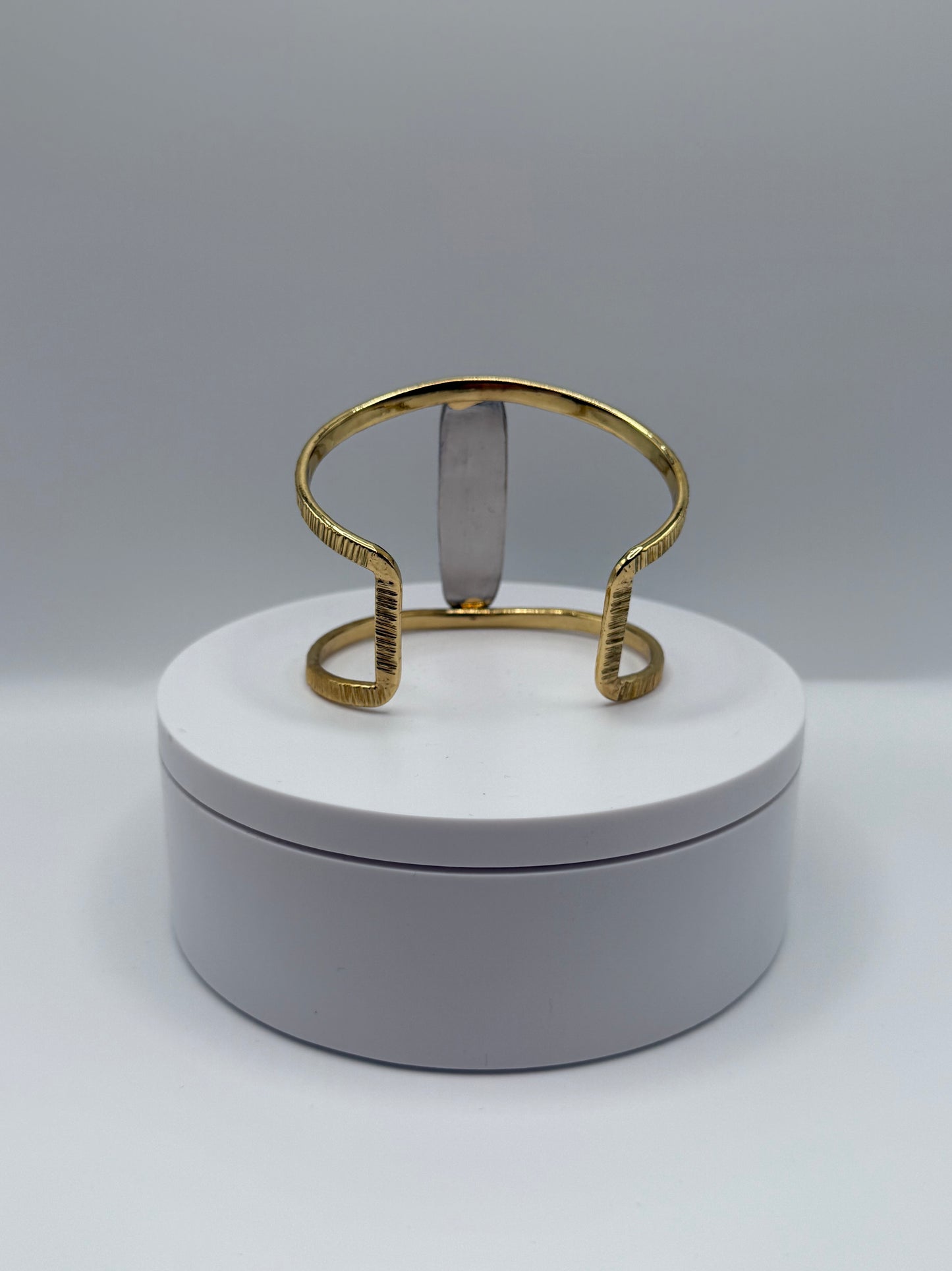 Shadow Tide Cuff