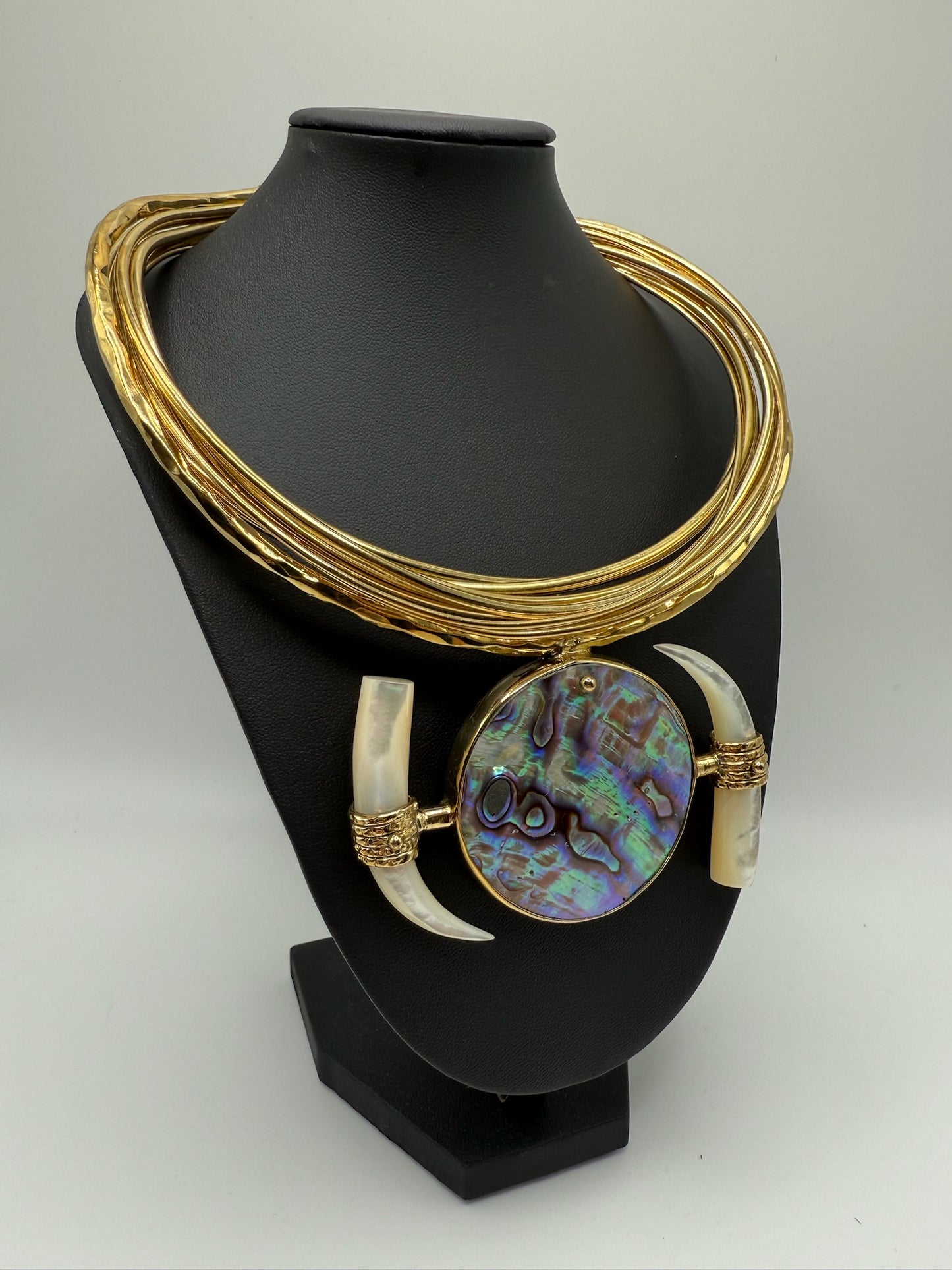 The Axis Chocker