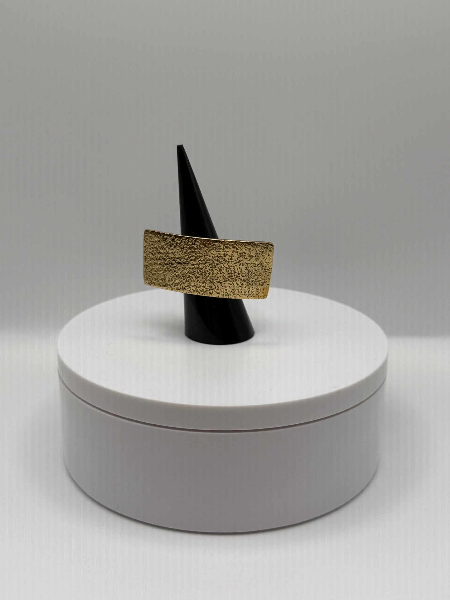 Golden Horizon Ring