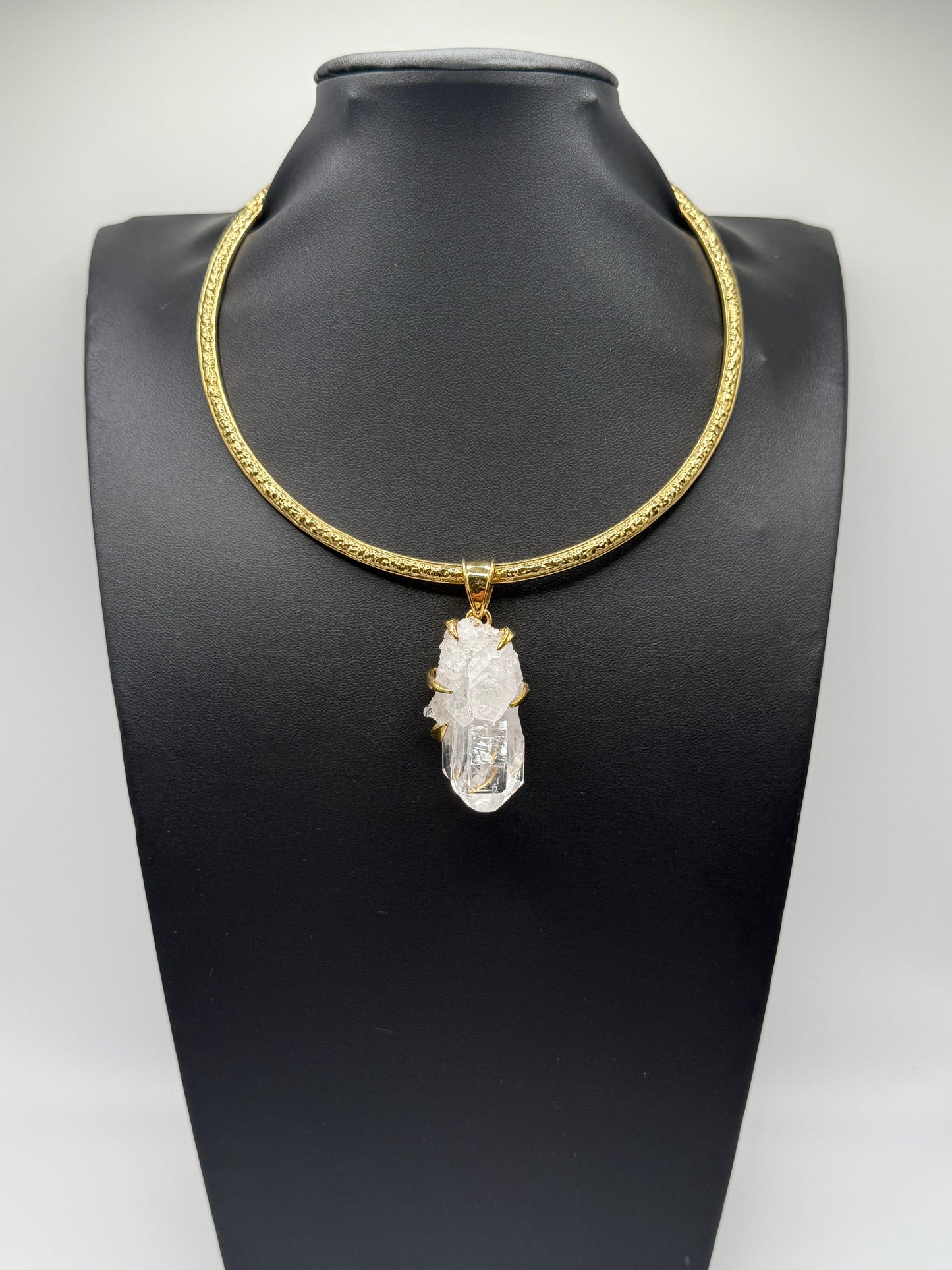 Quartz Crystal Drop