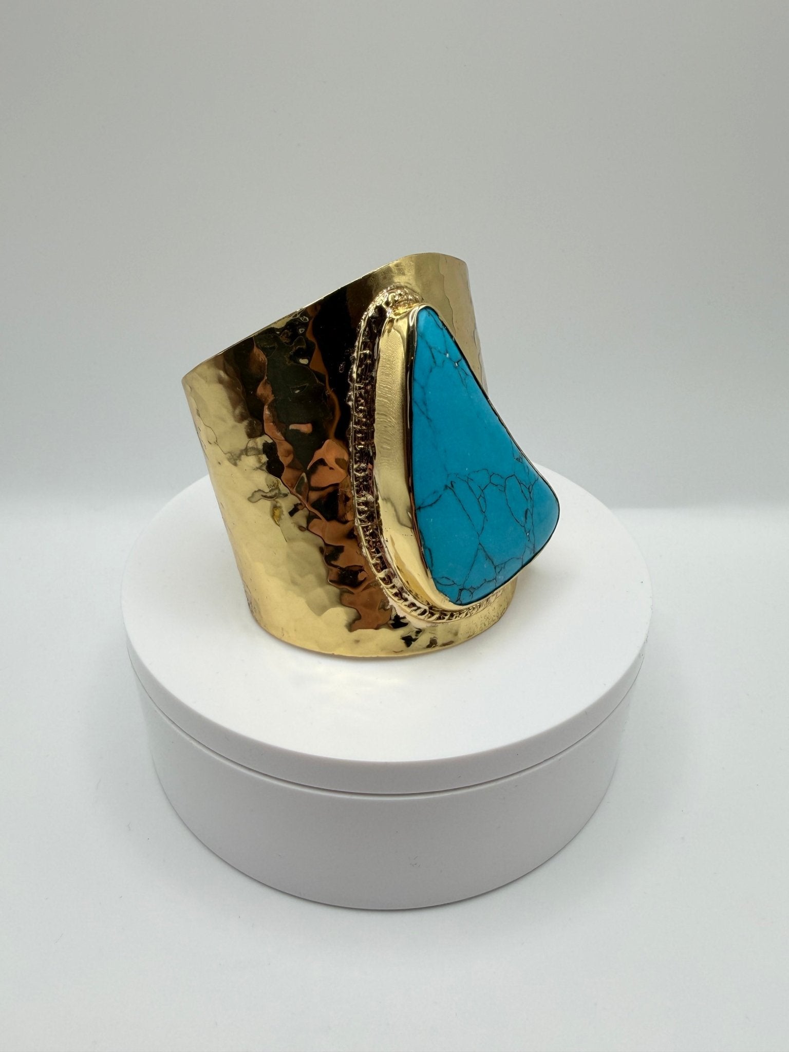 Azure Heroine Cuff - AVA Jewelry