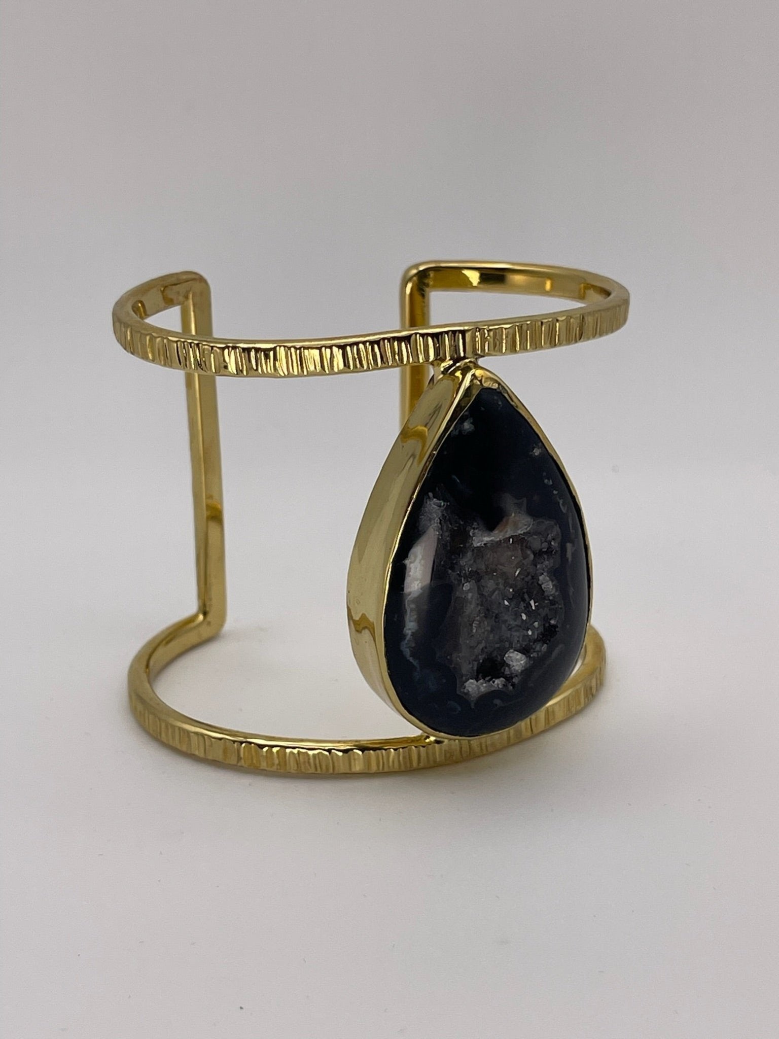 Black Agate Druzy Cuff - AVA Jewelry
