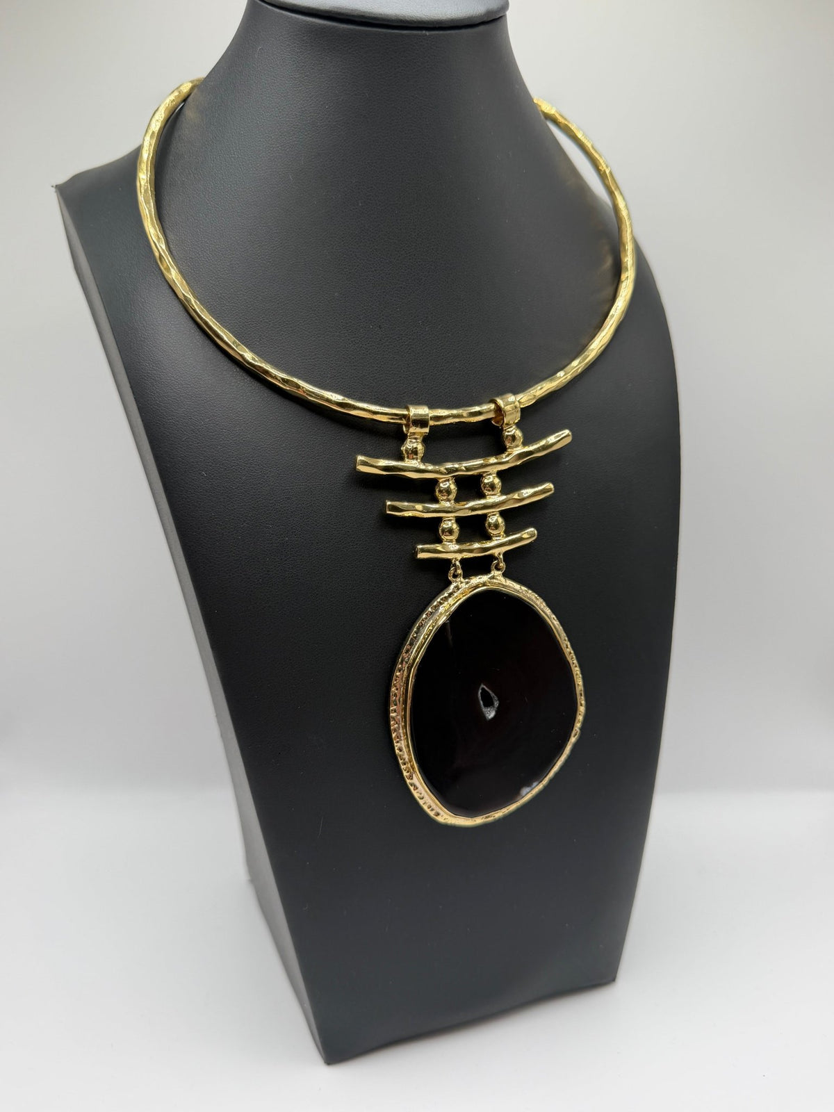 Black Agate Strata - AVA Jewelry
