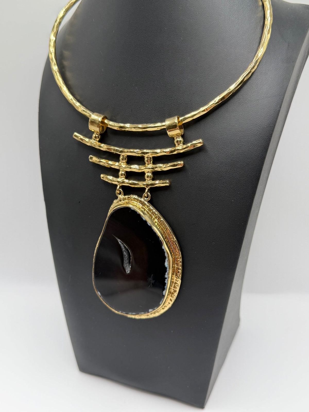 Black Agate Strata - AVA Jewelry
