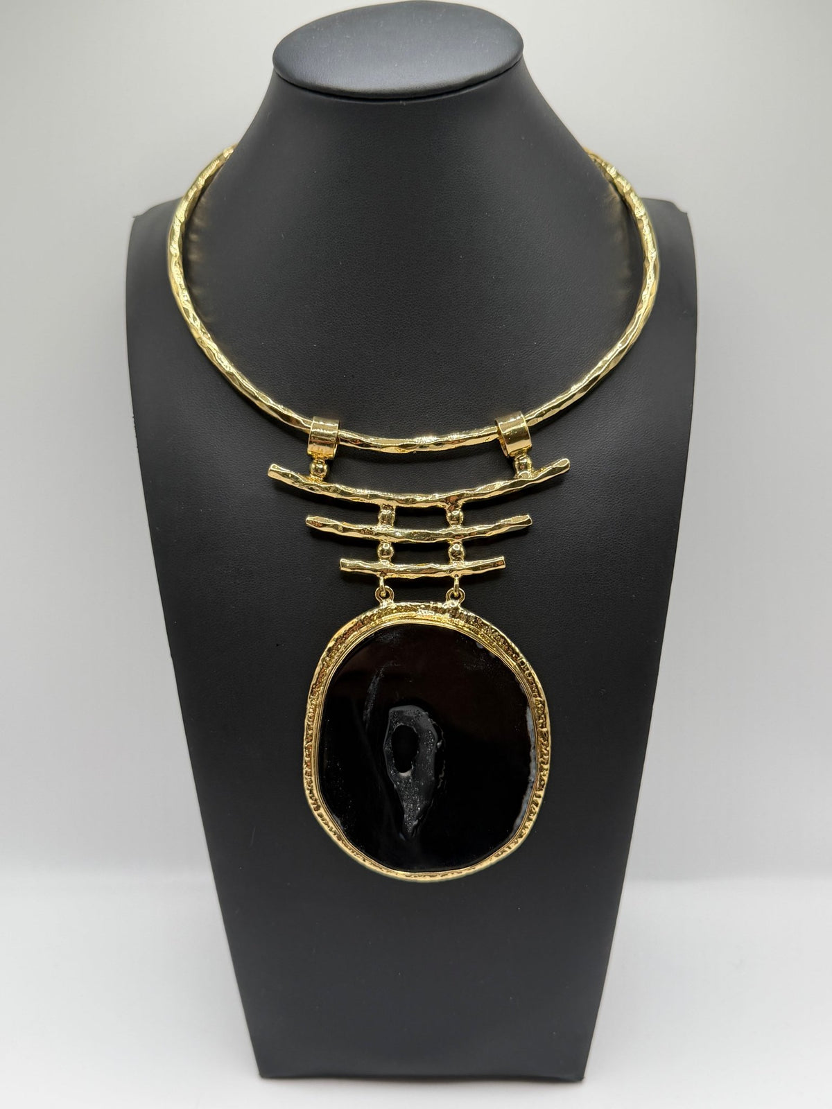 Black Agate Strata - AVA Jewelry