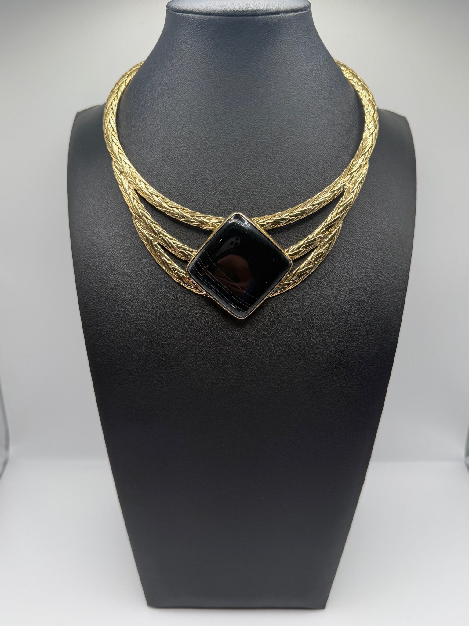 Black obsidian geometric - AVA Jewelry