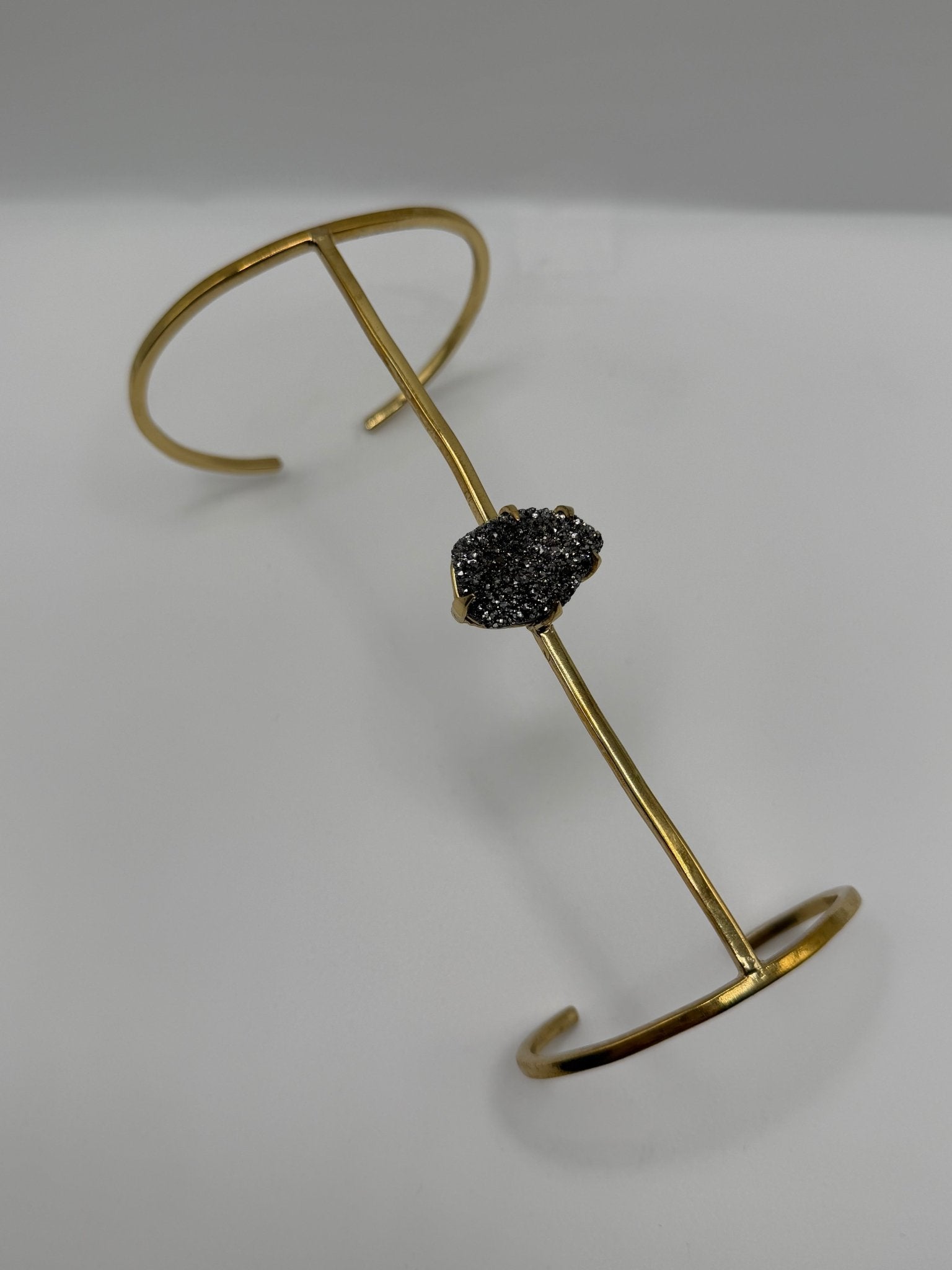 Druzy arm band - AVA Jewelry