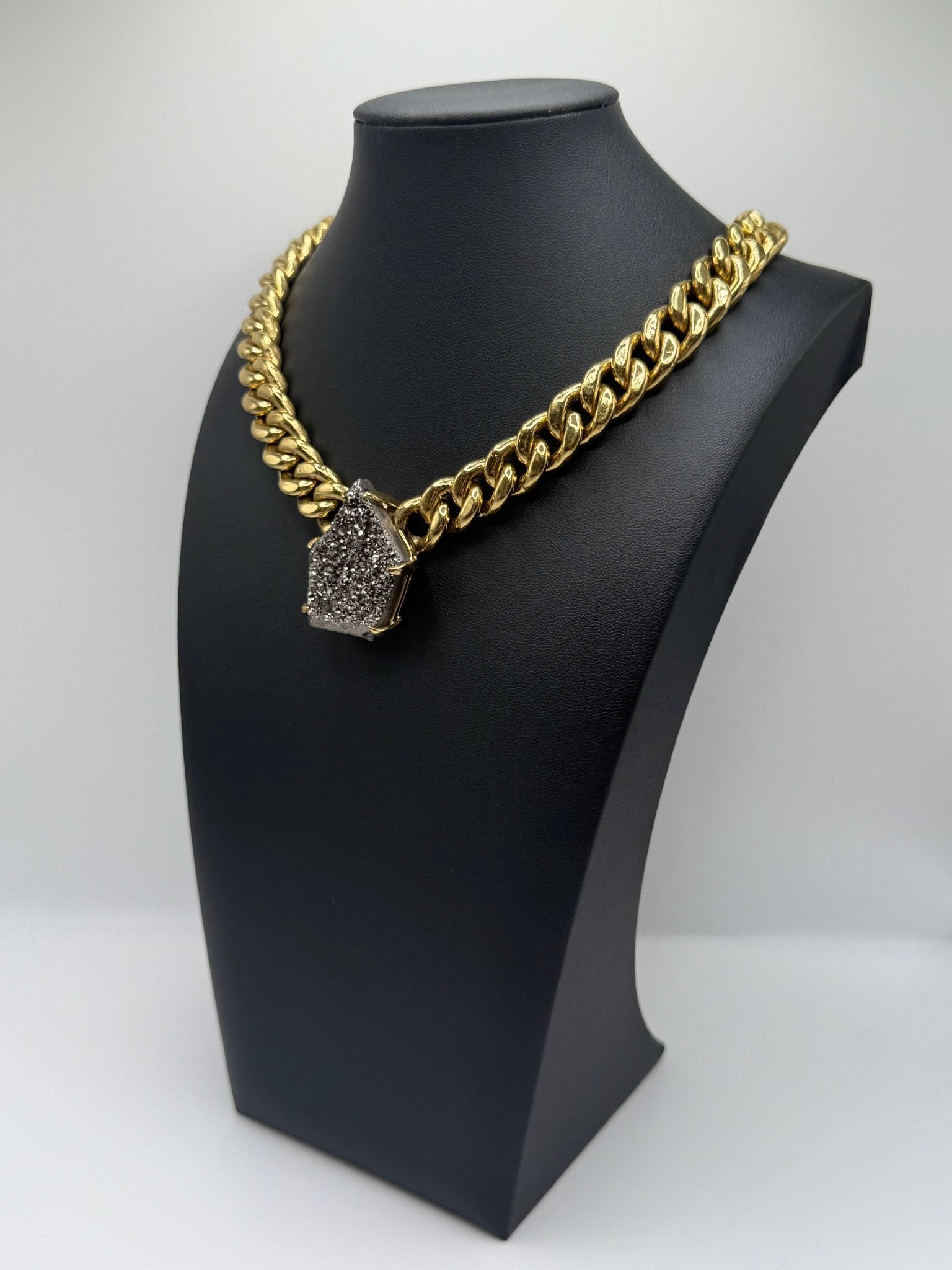 Druzy Edge - AVA Jewelry