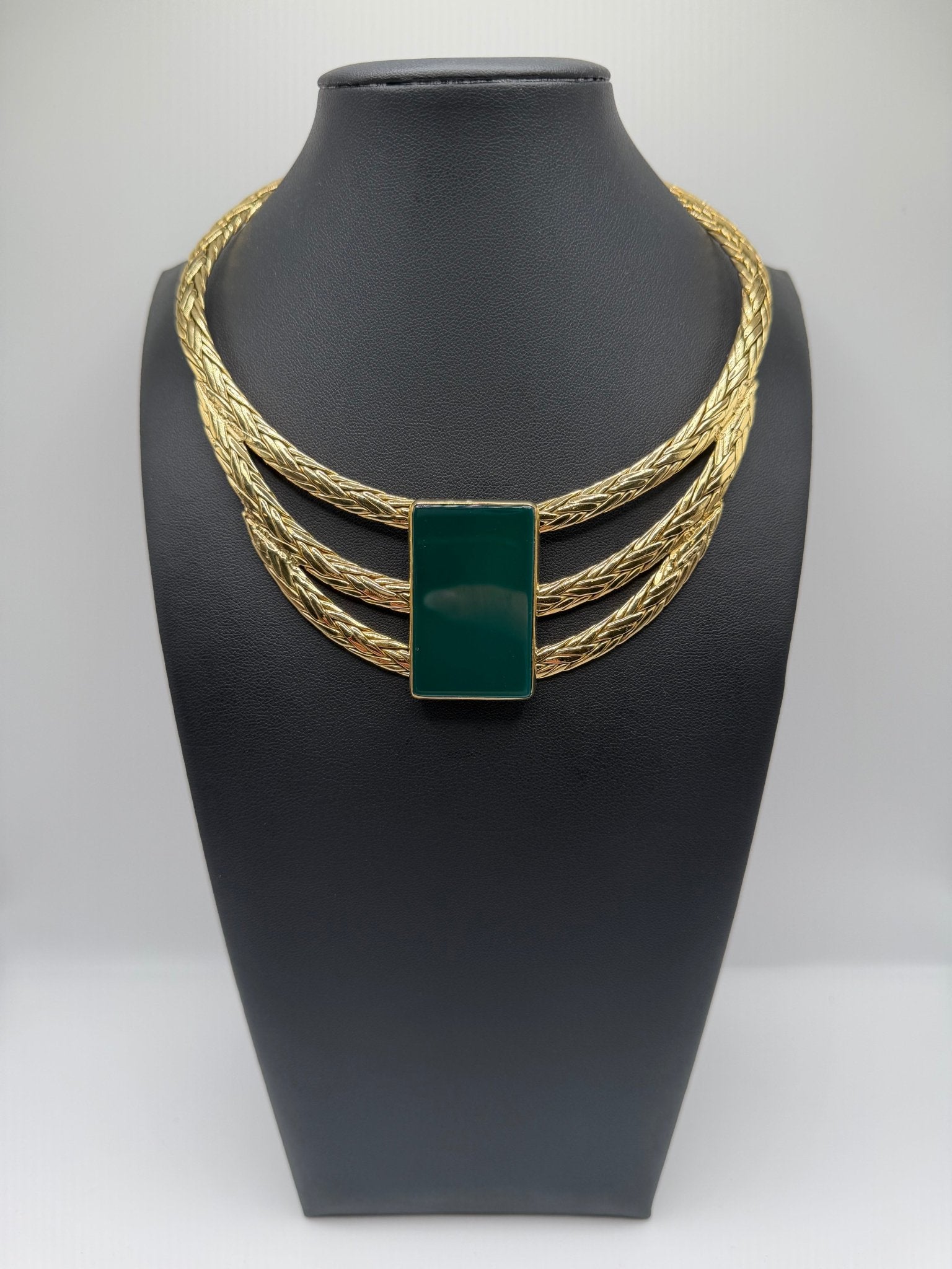 emerald drape - AVA Jewelry