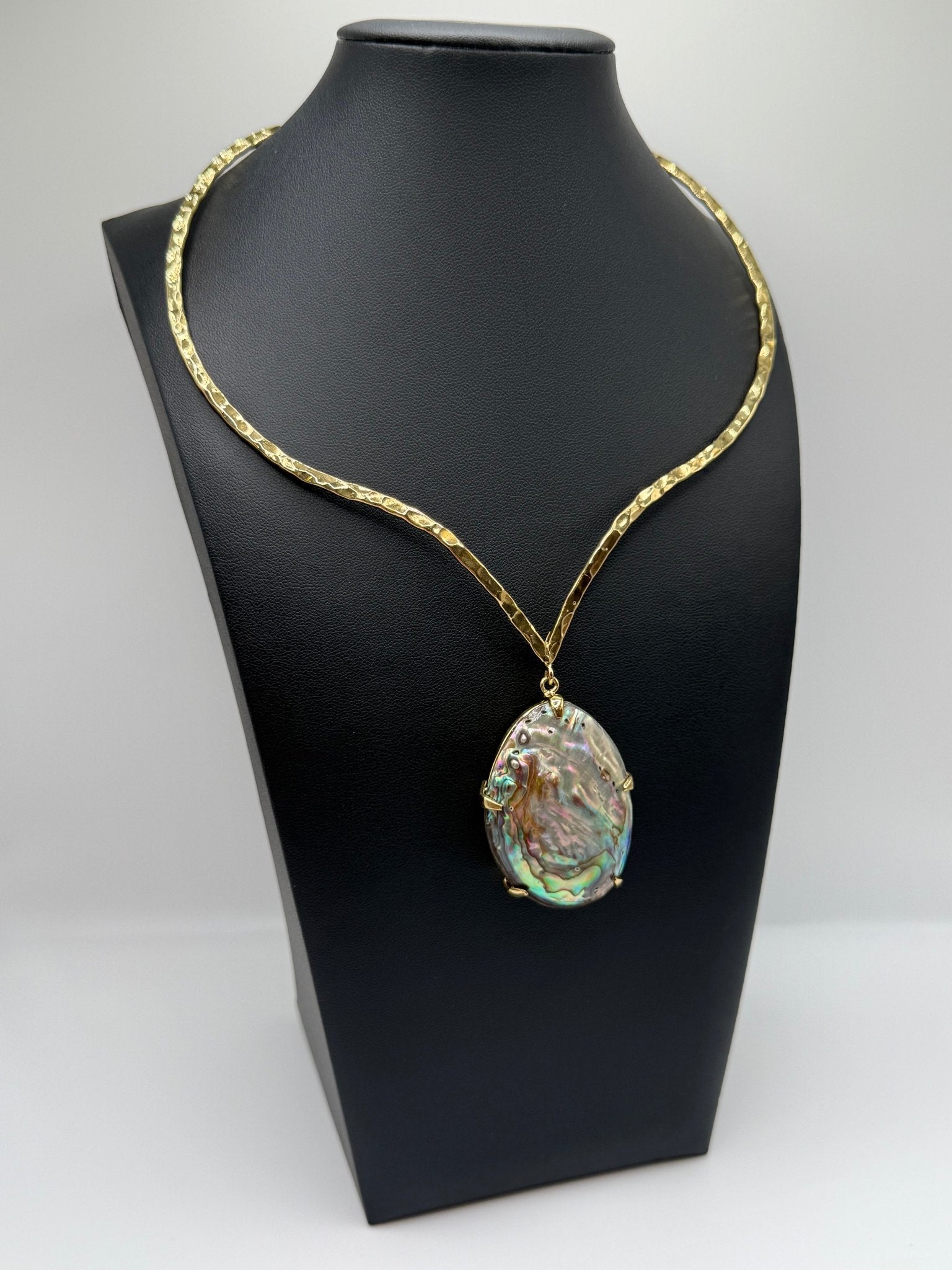 Iridescent Tide - AVA Jewelry