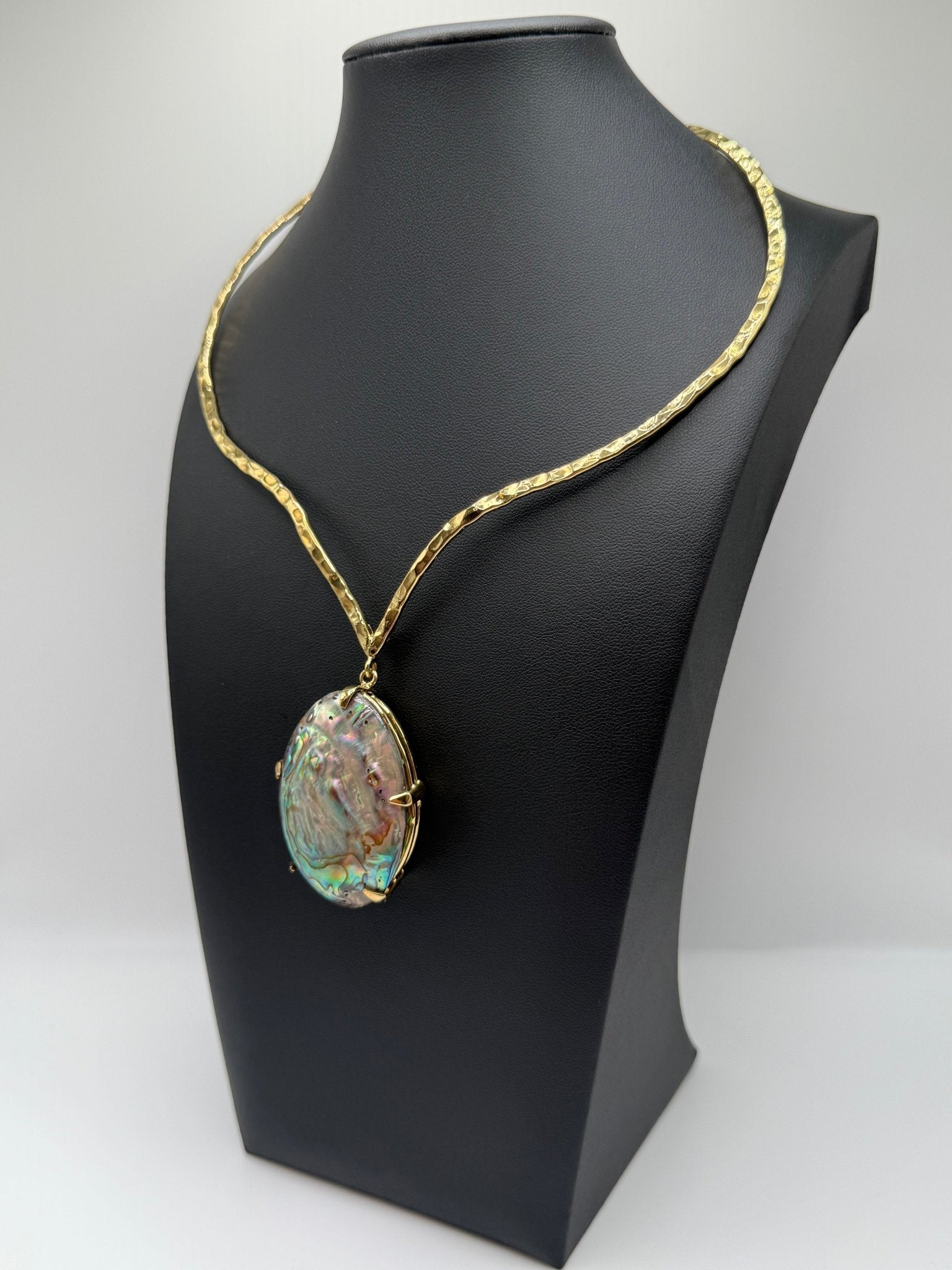 Iridescent Tide - AVA Jewelry