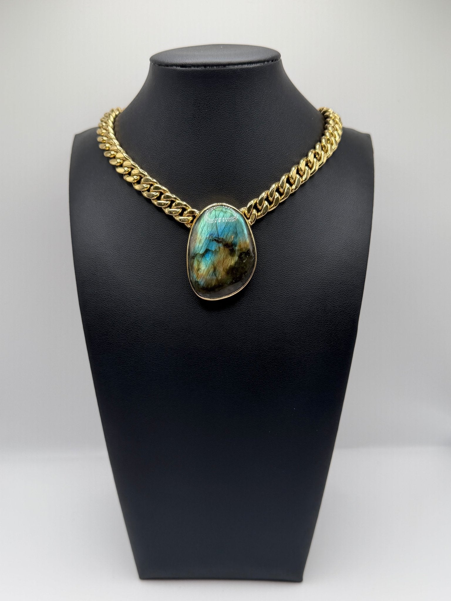 Labradorite petite chain - AVA Jewelry
