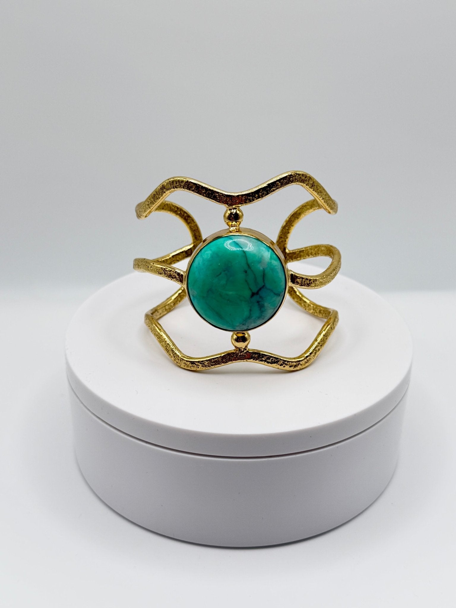 Light green bracelet - AVA Jewelry