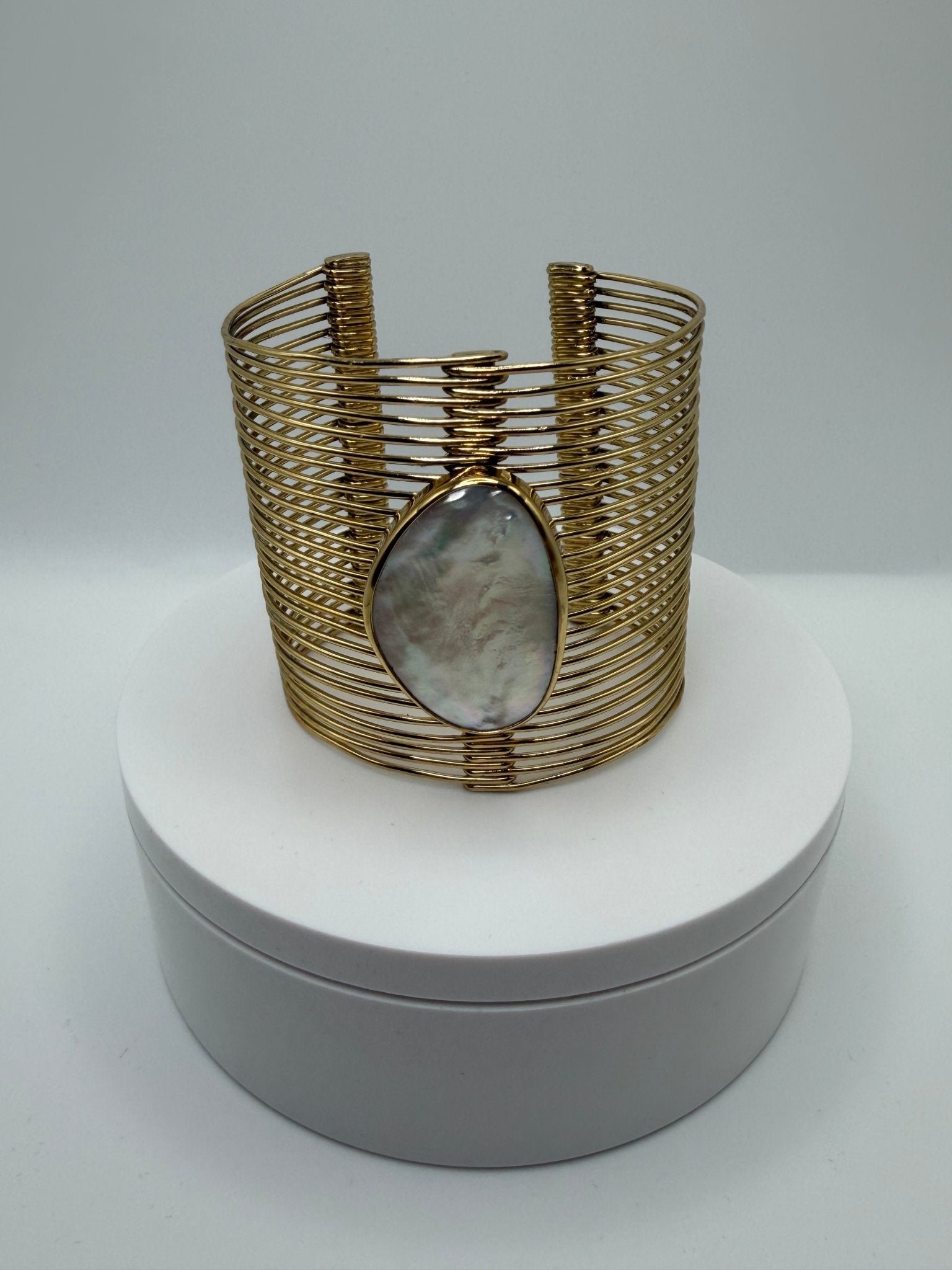 Pearl cuff - AVA Jewelry