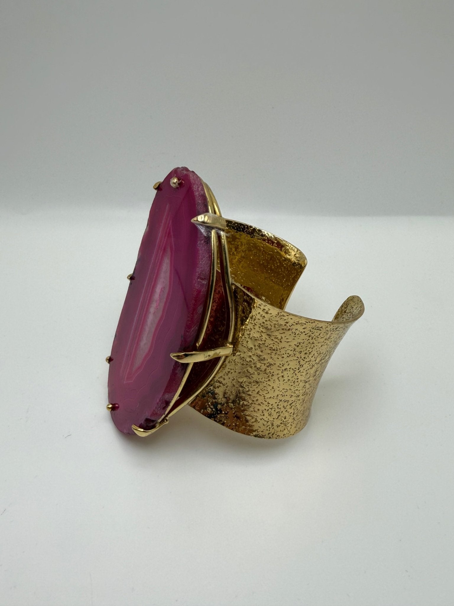 Pink agate slice bracelet - AVA Jewelry