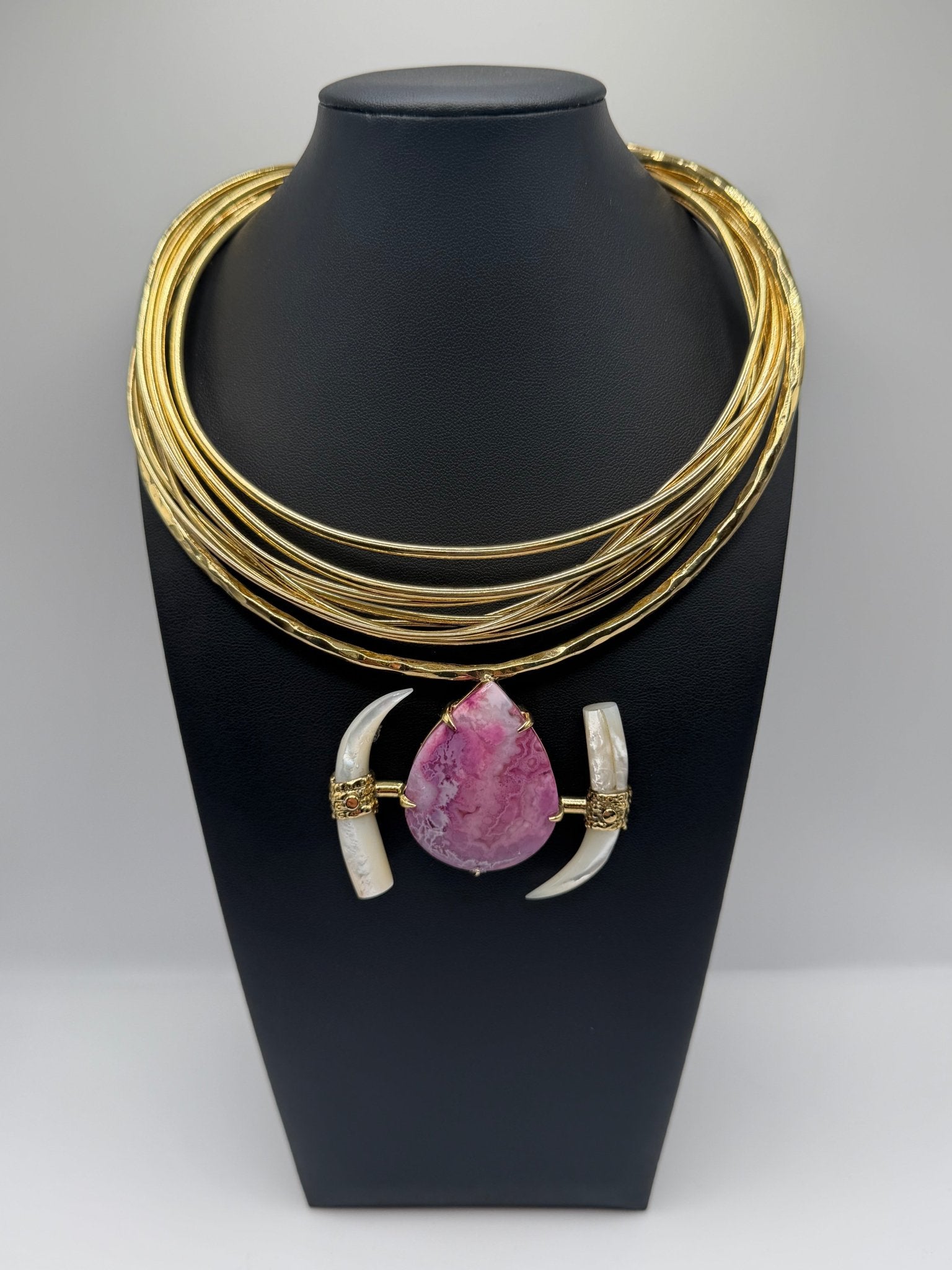 Pink and pearl cascade - AVA Jewelry