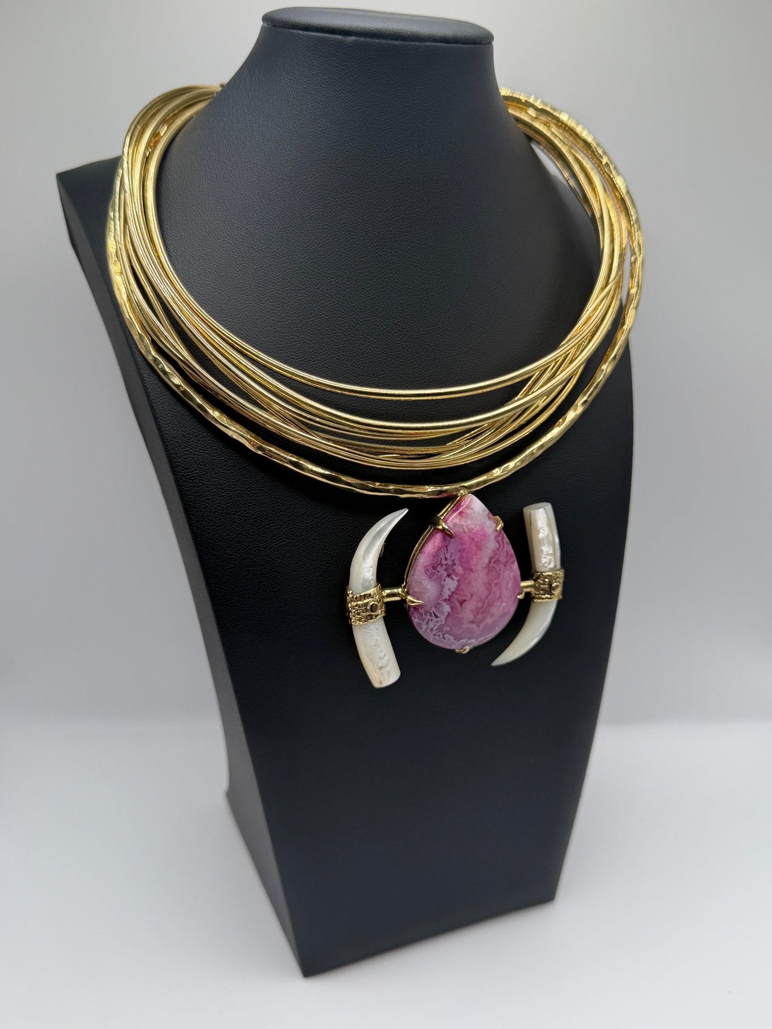Pink and pearl cascade - AVA Jewelry