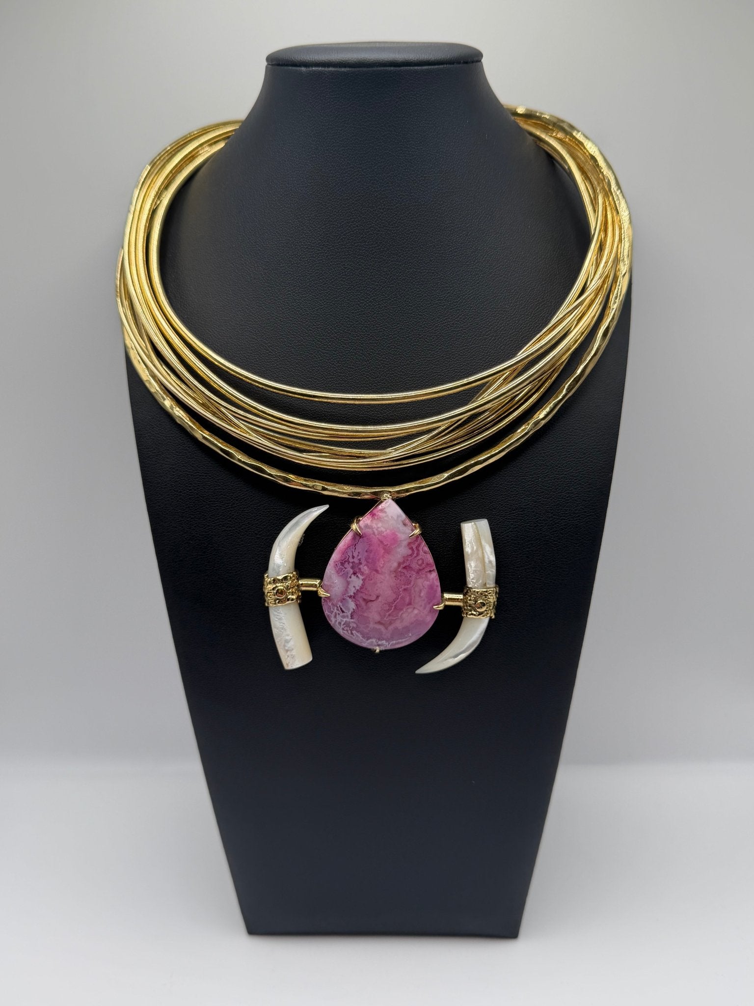 Pink and pearl cascade - AVA Jewelry