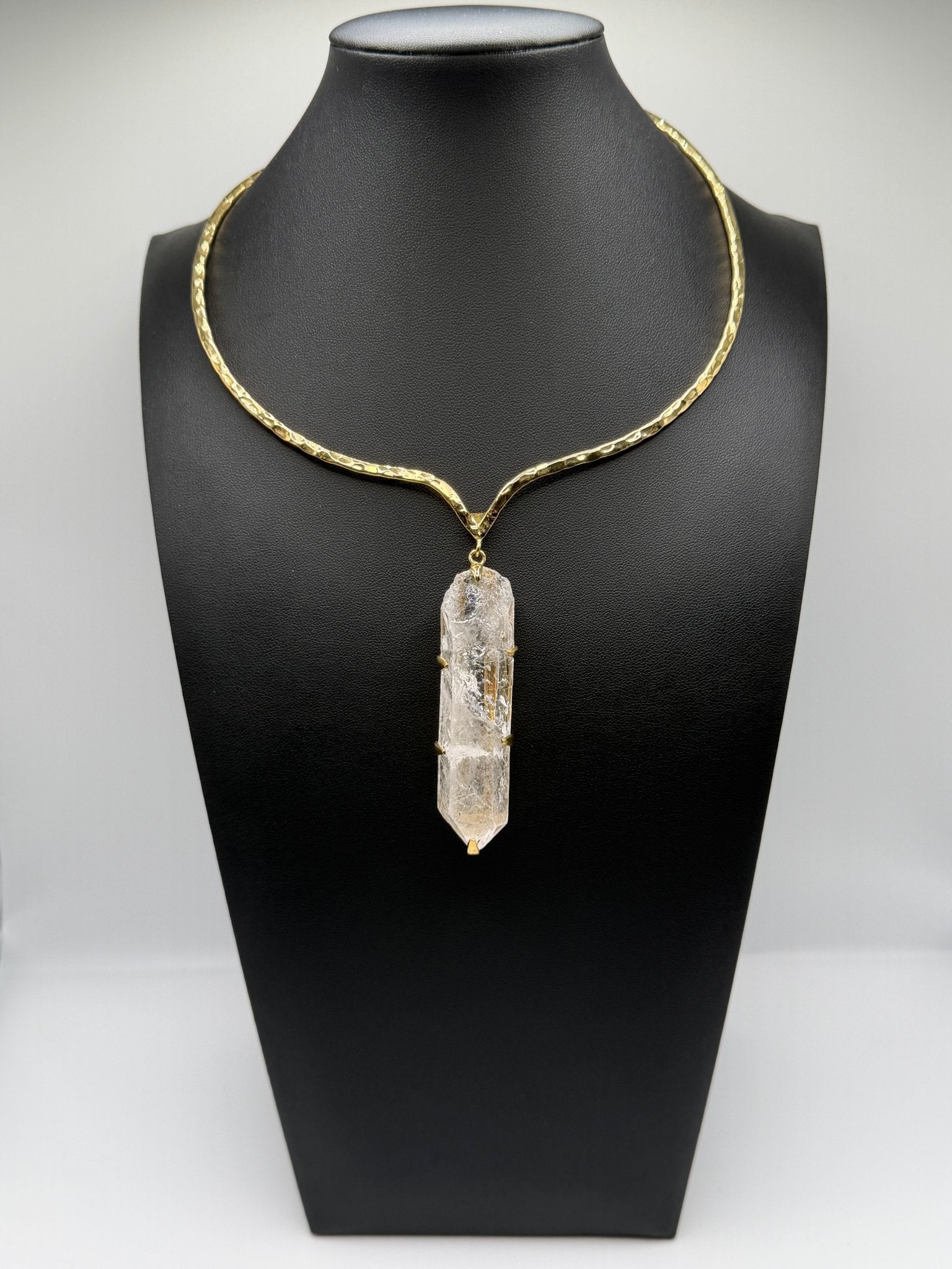 Quartz Crystal Point V - AVA Jewelry