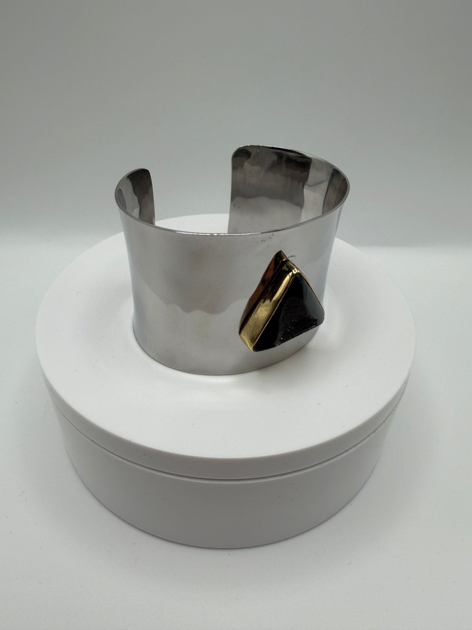 Silver druzy cuff - AVA Jewelry