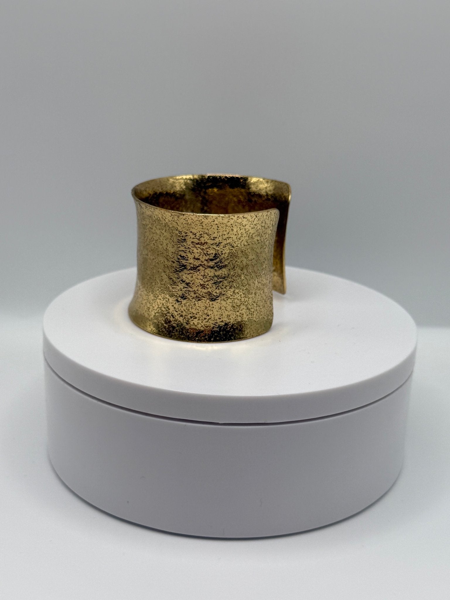 Sovereign Cuff - AVA Jewelry