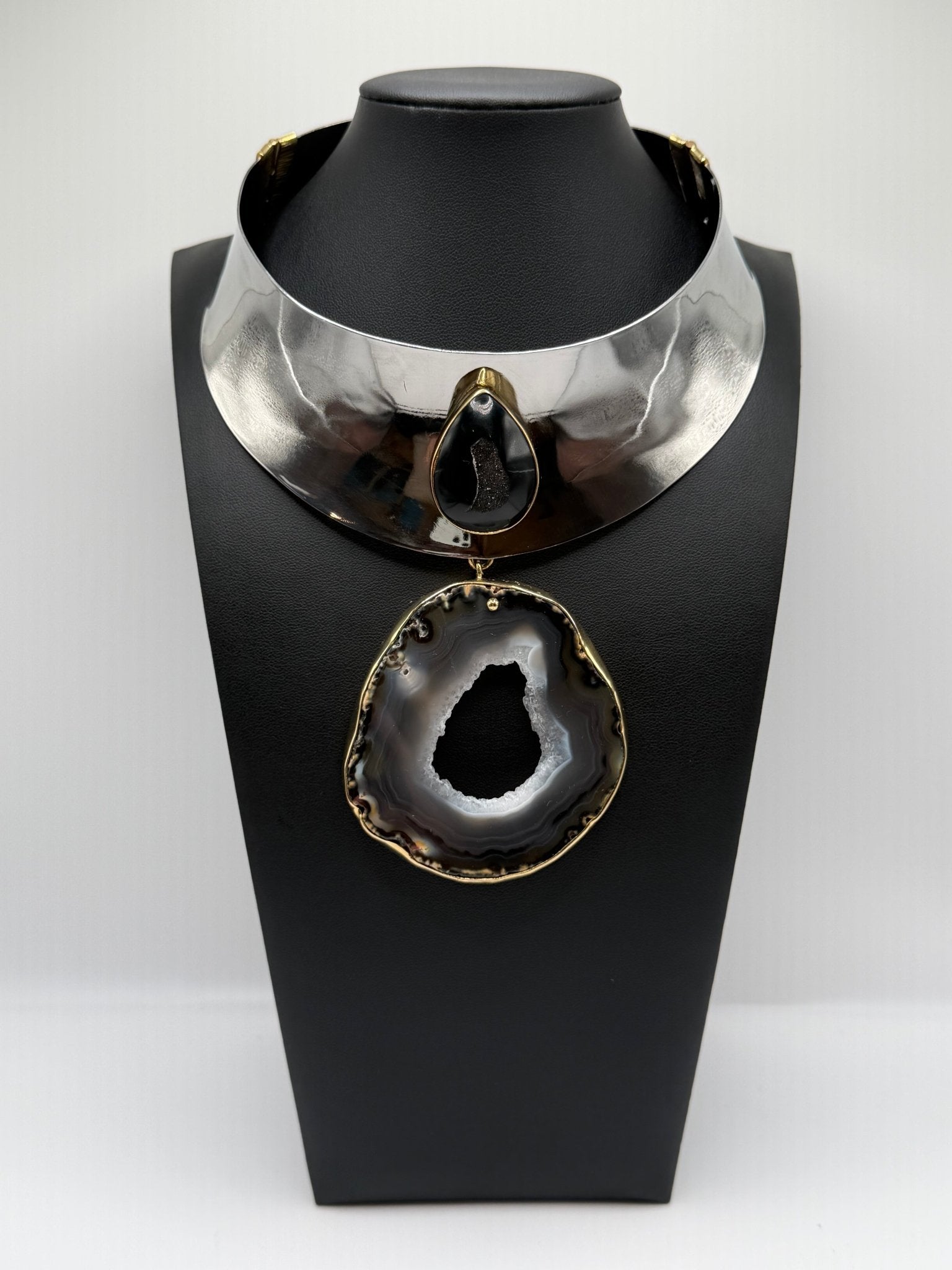 Stainless Steel Black Agate Neckpiece - AVA Jewelry