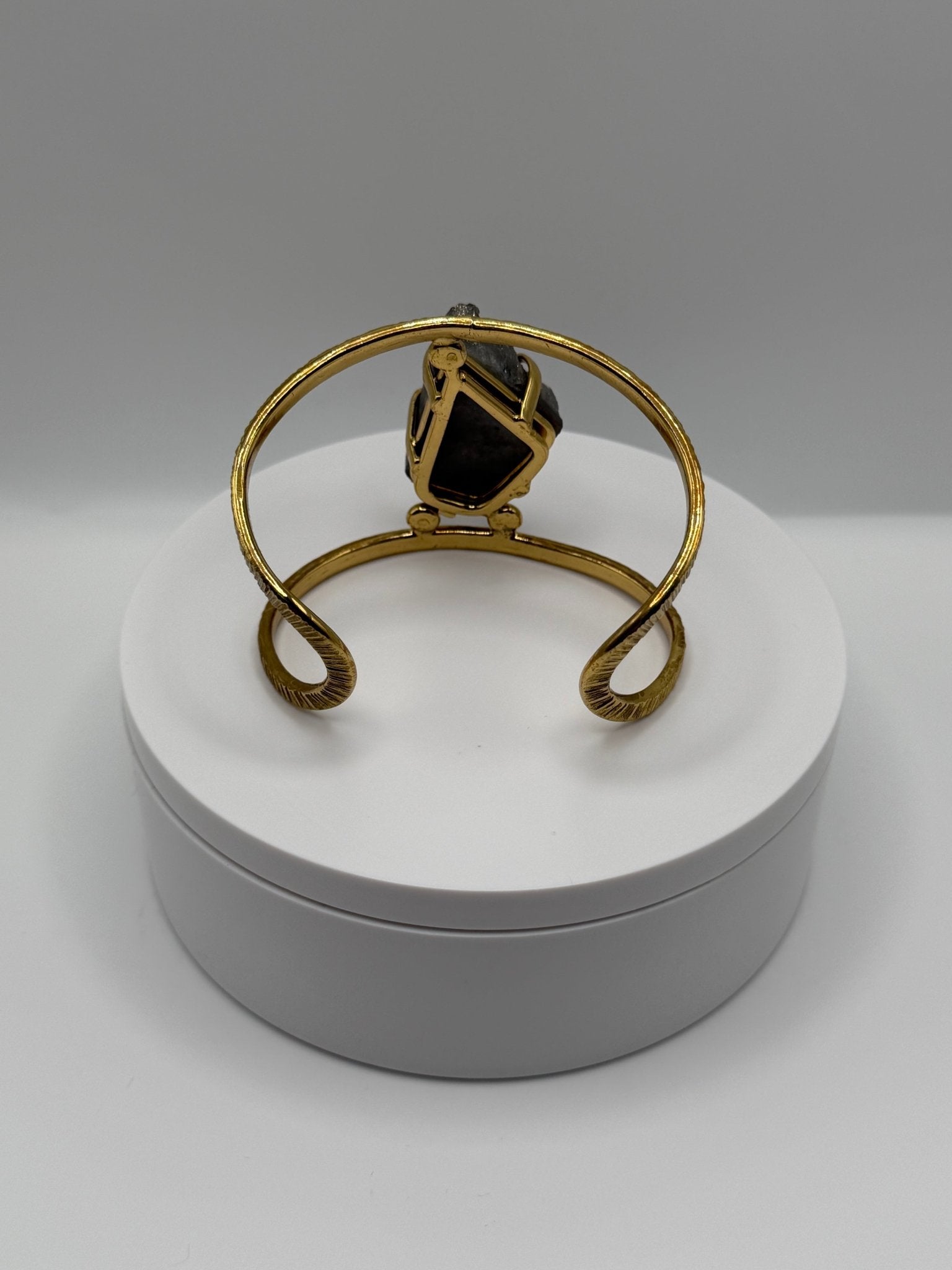 Titanium Singularity Cuff - AVA Jewelry