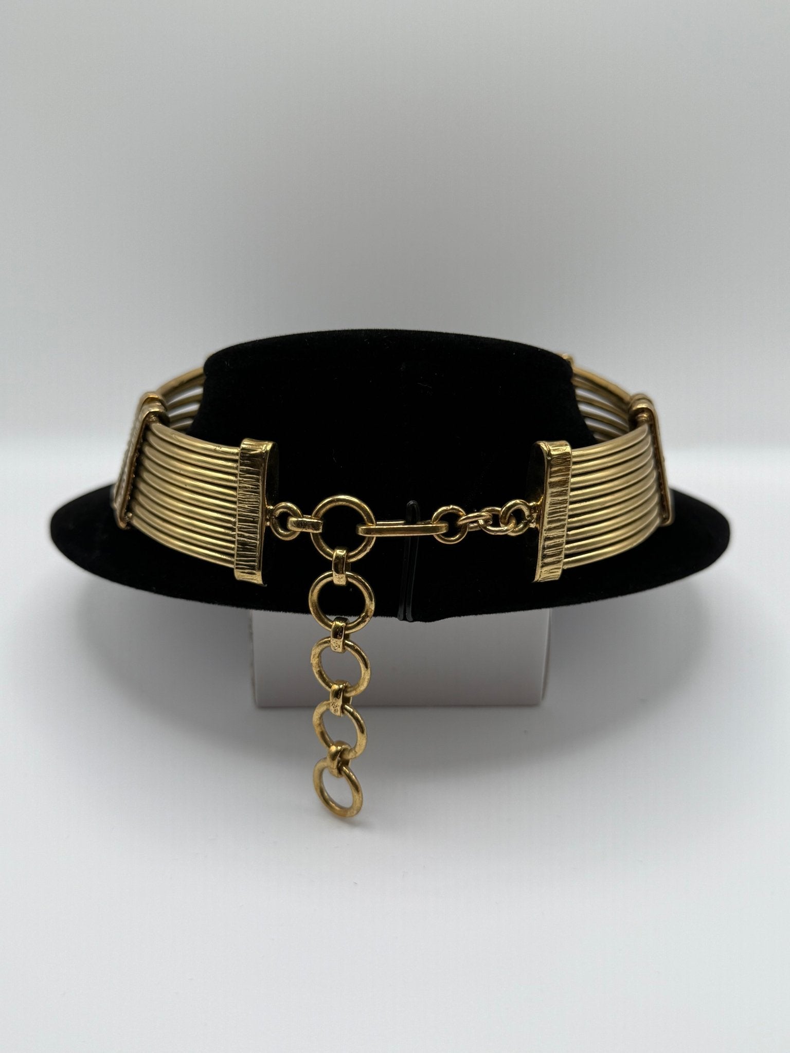 Verdant Reign - AVA Jewelry