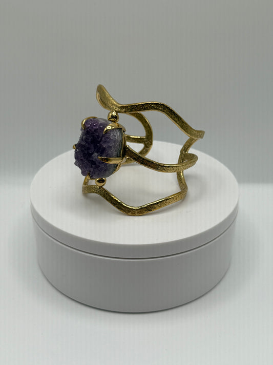 Wavy amethyst cuff