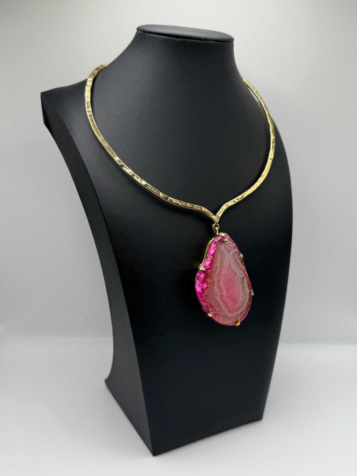 Kassidy Choker