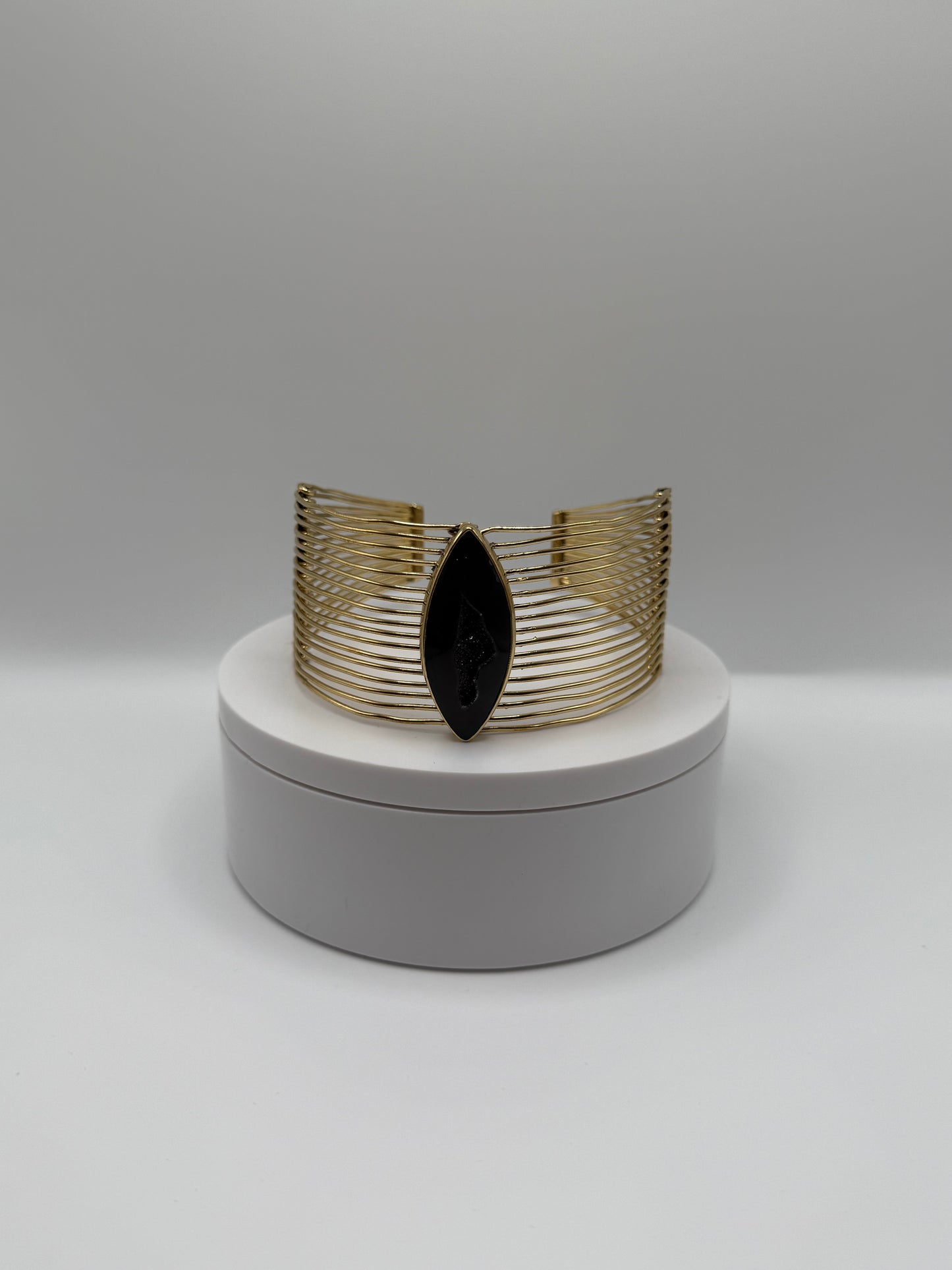 Oracle Arm Cuff