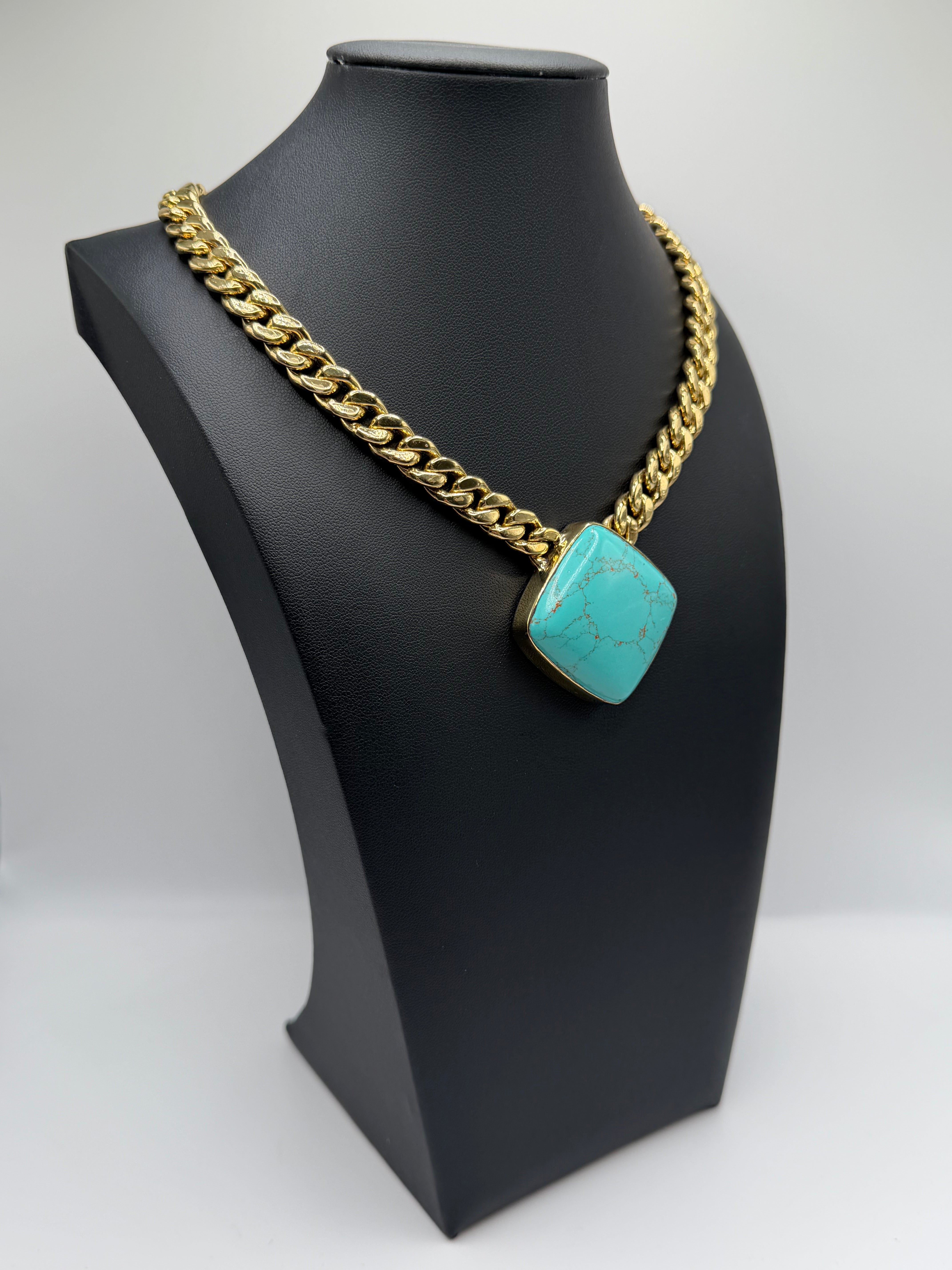 petite Whisper Chain