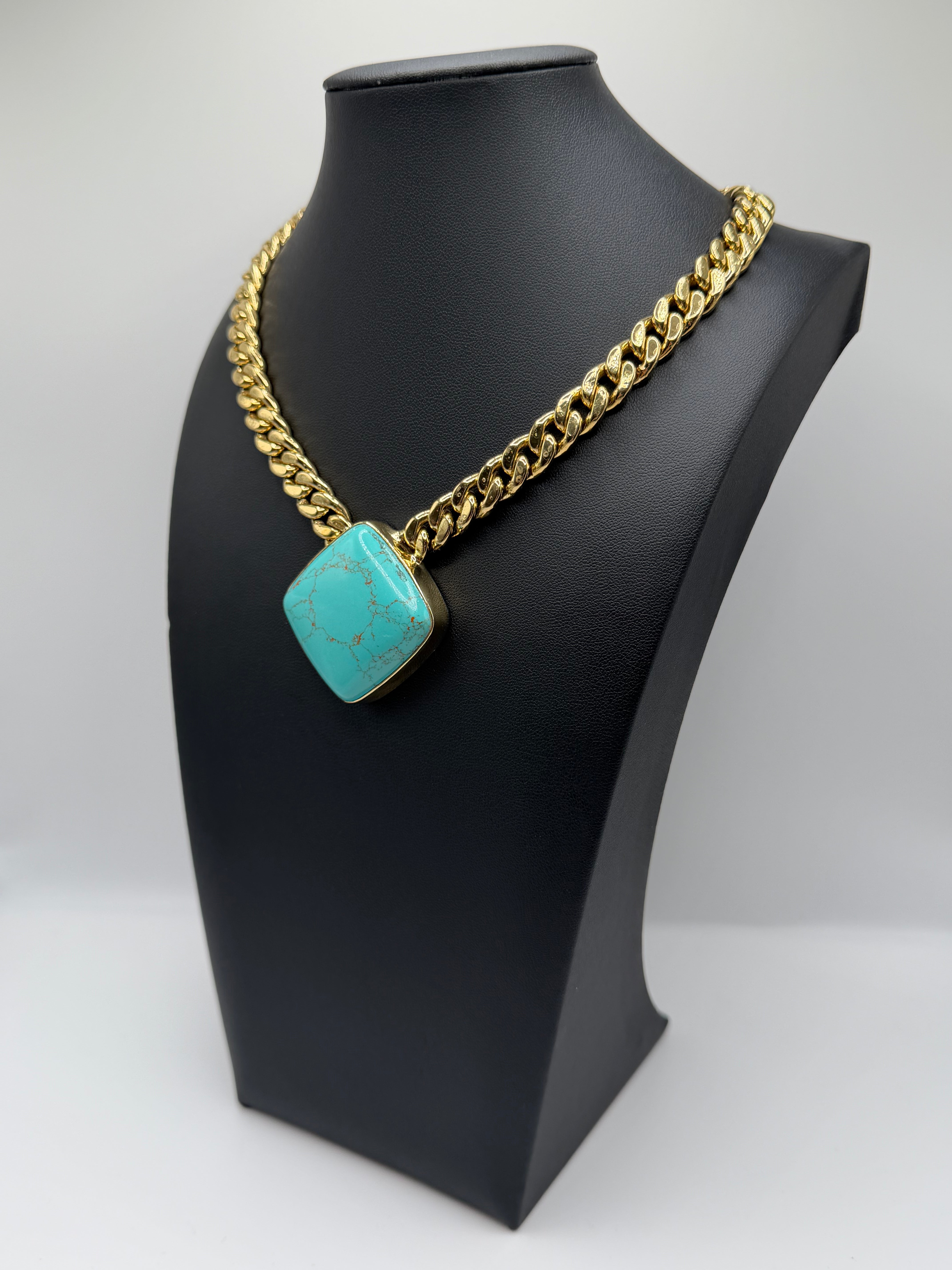 petite Whisper Chain