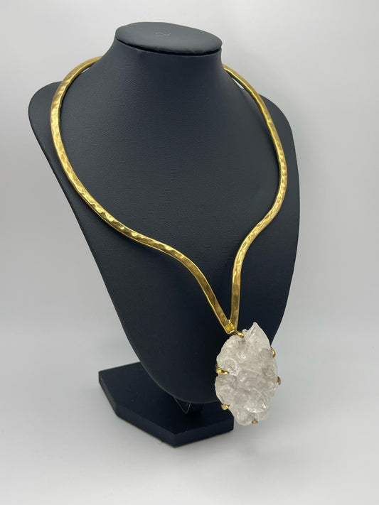 Quartz Crystal Plunging Neckpiece