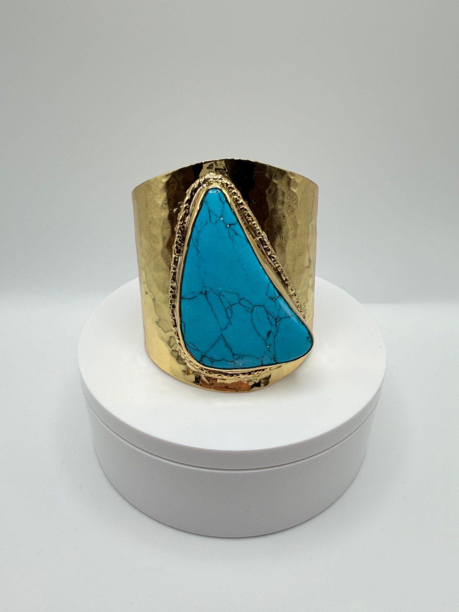 Azure Heroine Cuff - AVA Jewelry