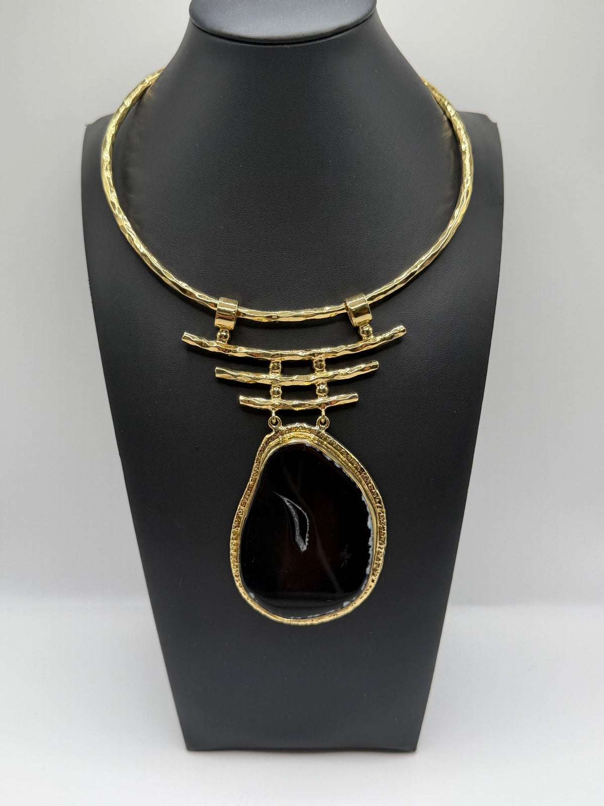 Black Agate Strata - AVA Jewelry