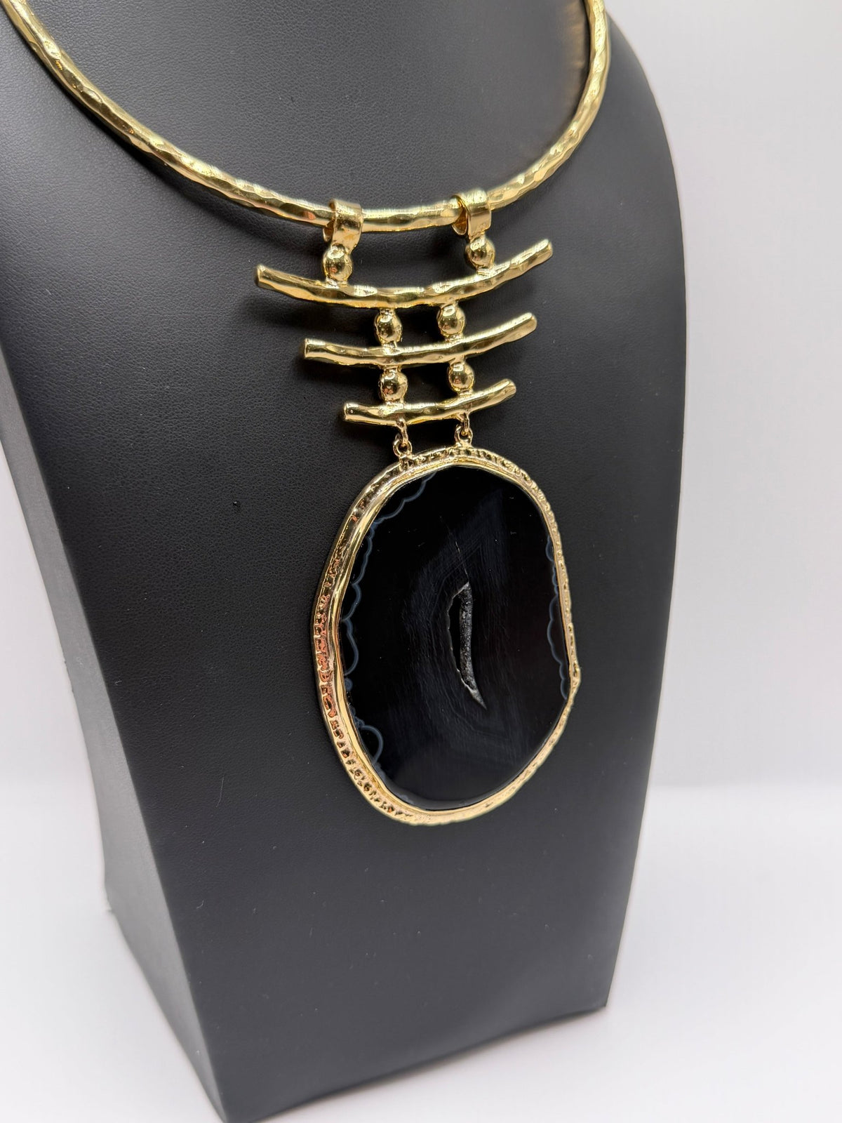 Black Agate Strata - AVA Jewelry