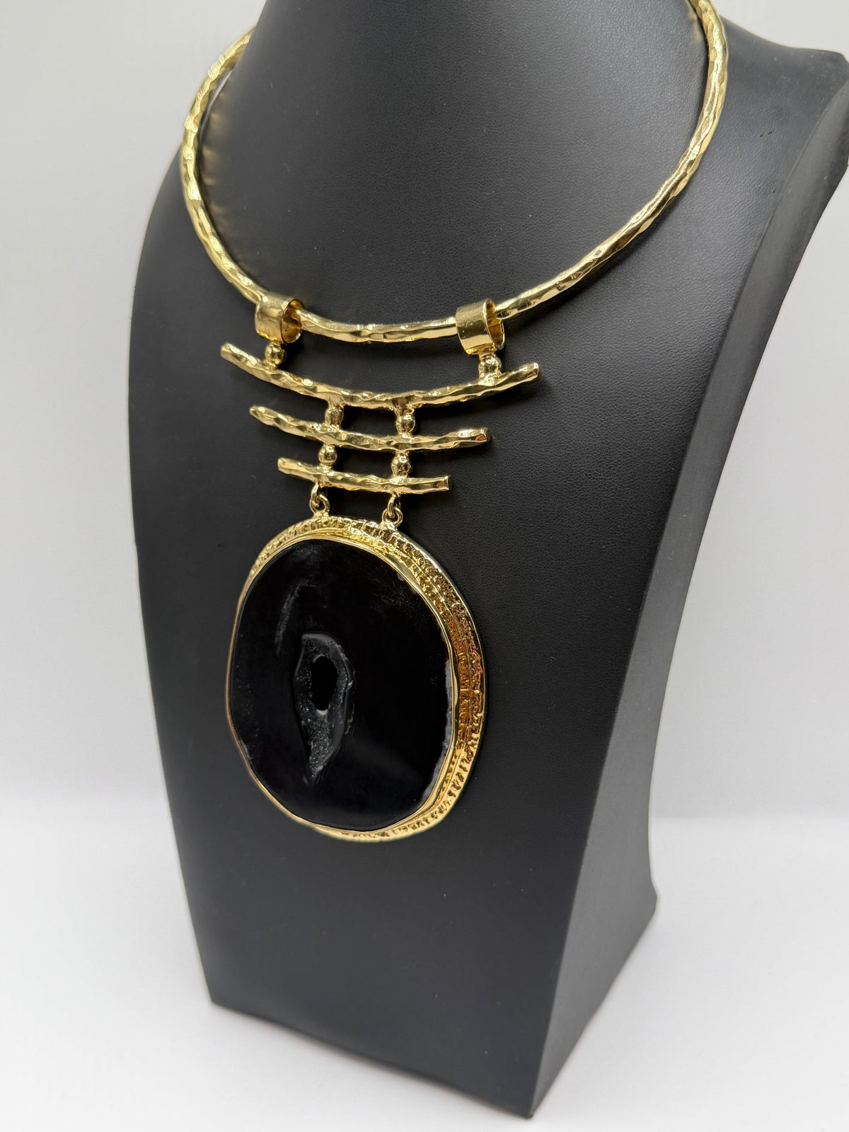 Black Agate Strata - AVA Jewelry