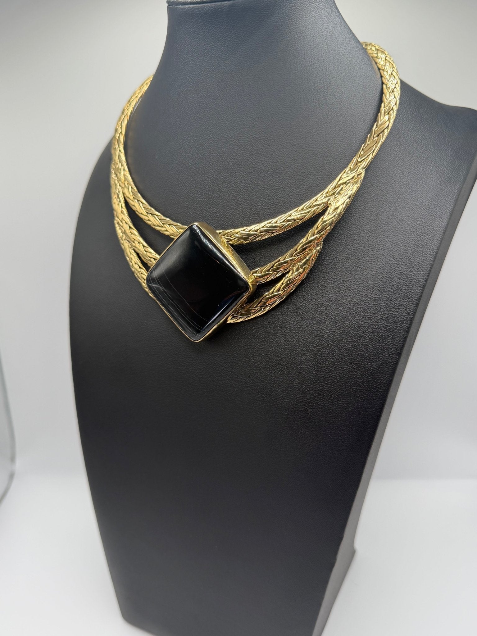 Black obsidian geometric - AVA Jewelry