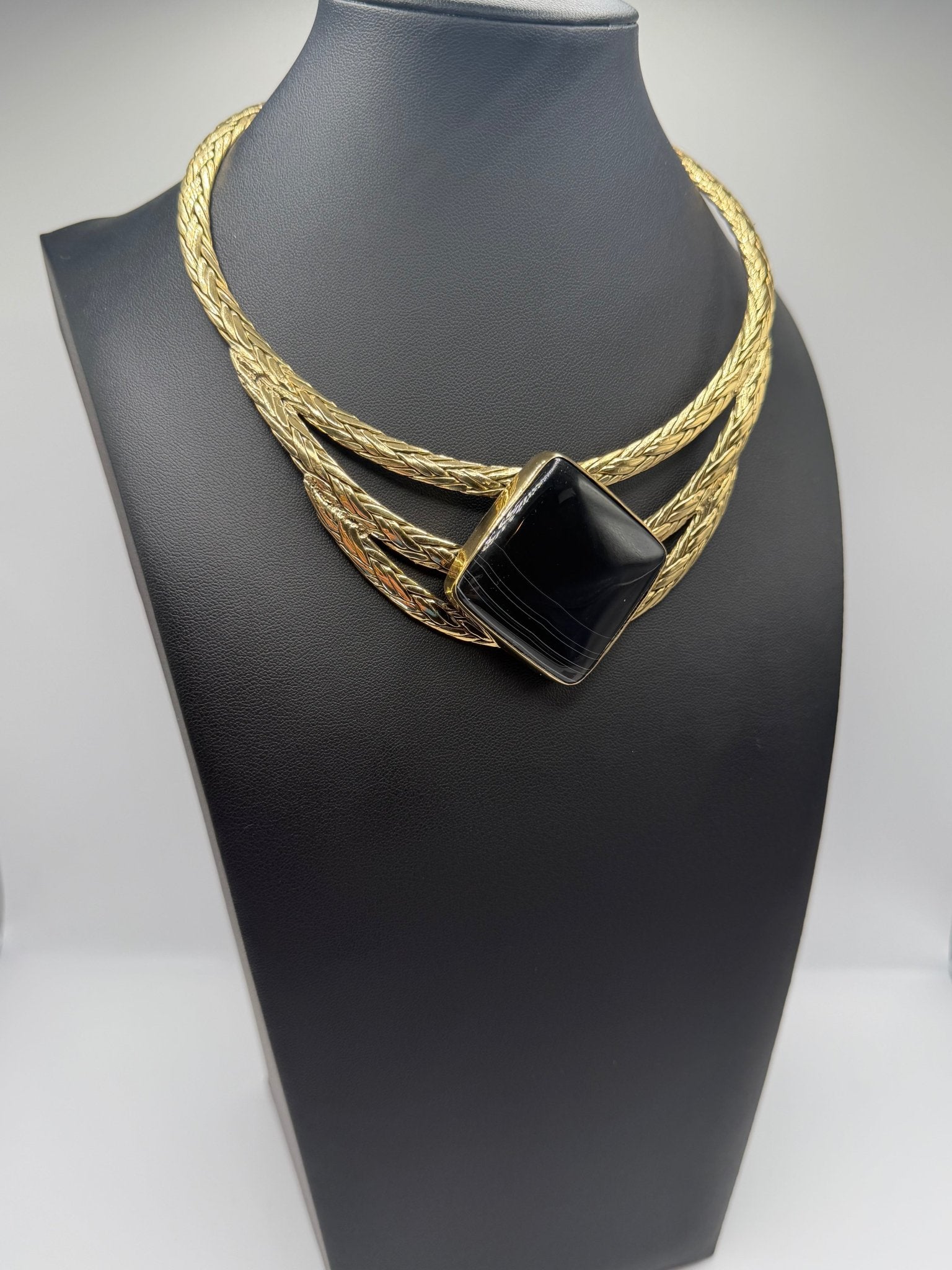 Black obsidian geometric - AVA Jewelry