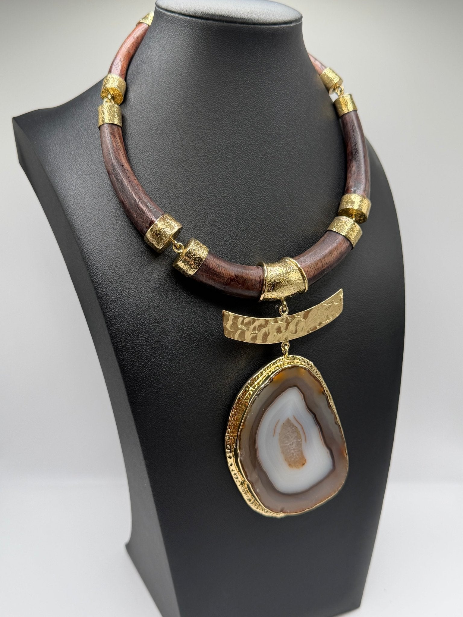 Brown Agate Slice Wood Neckpiece - AVA Jewelry