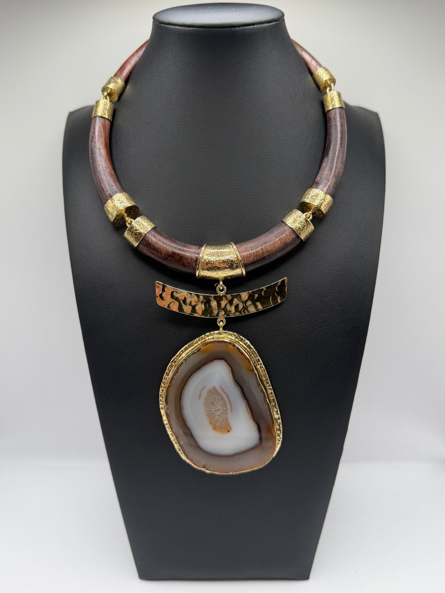 Brown Agate Slice Wood Neckpiece - AVA Jewelry