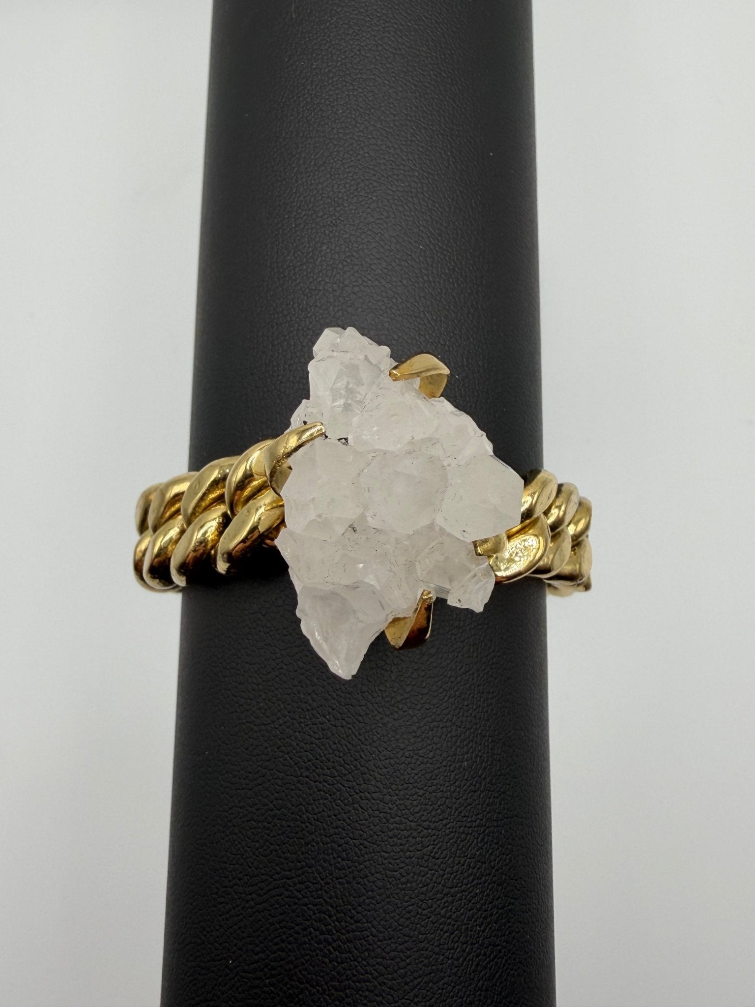 Crystal Quartz Icon Chain - AVA Jewelry