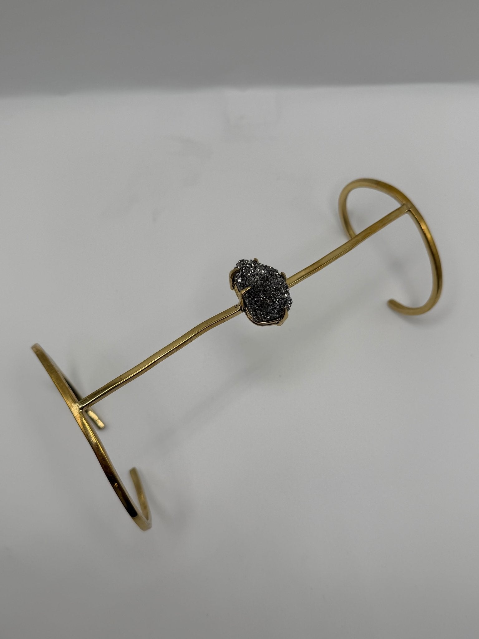 Druzy arm band - AVA Jewelry